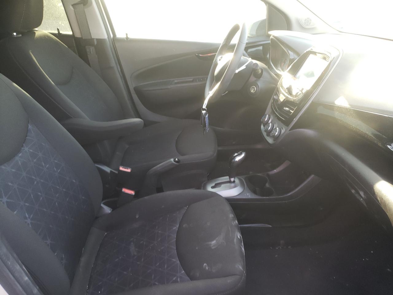 Photo 5 from auction – 2021 CHEVROLET SPARK 1LT with VIN KL8CD6SA0MC712869