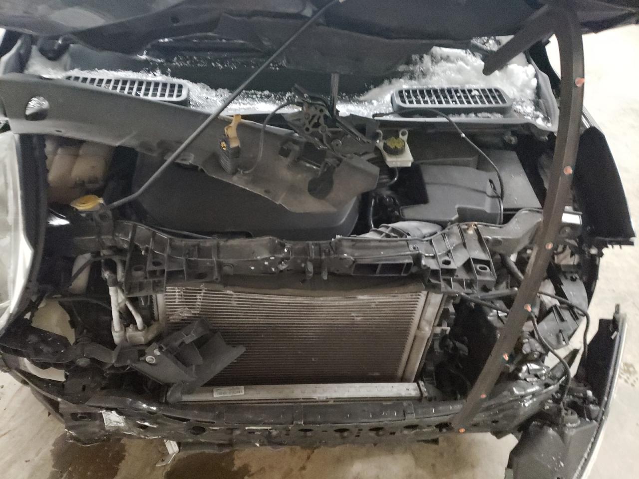 Photo 7 from auction – 2015 FORD ESCAPE SE with VIN 1FMCU9GXXFUC86168