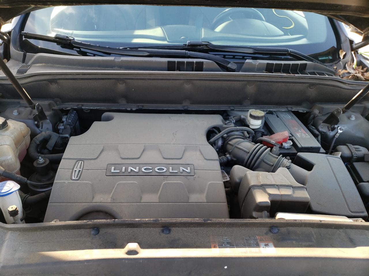Photo 7 from auction – 2016 LINCOLN MKX RESERV with VIN 2LMPJ6LR0GBL44137