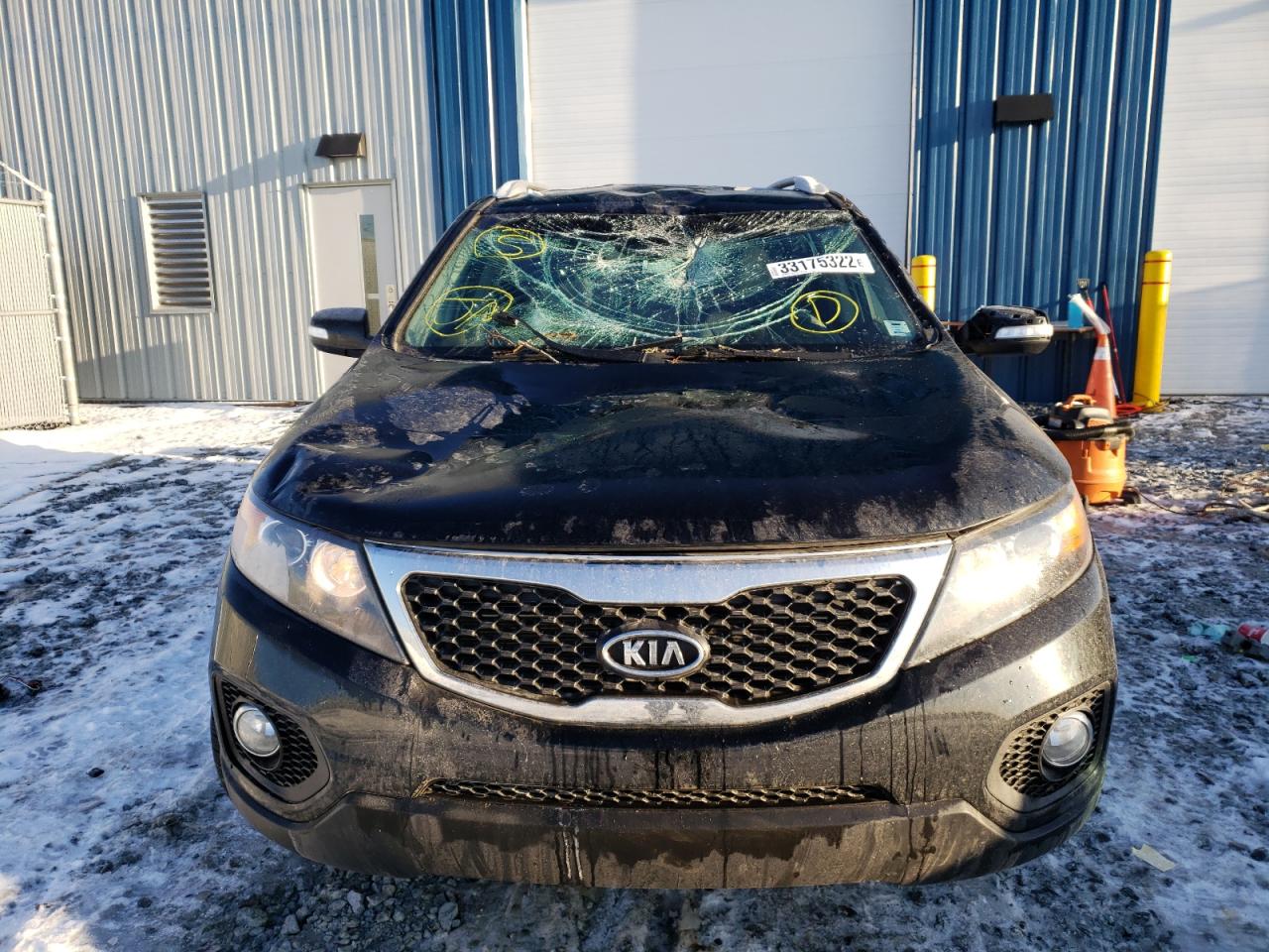 Photo 9 from auction – 2013 KIA SORENTO LX with VIN 5XYKTDA24DG315438