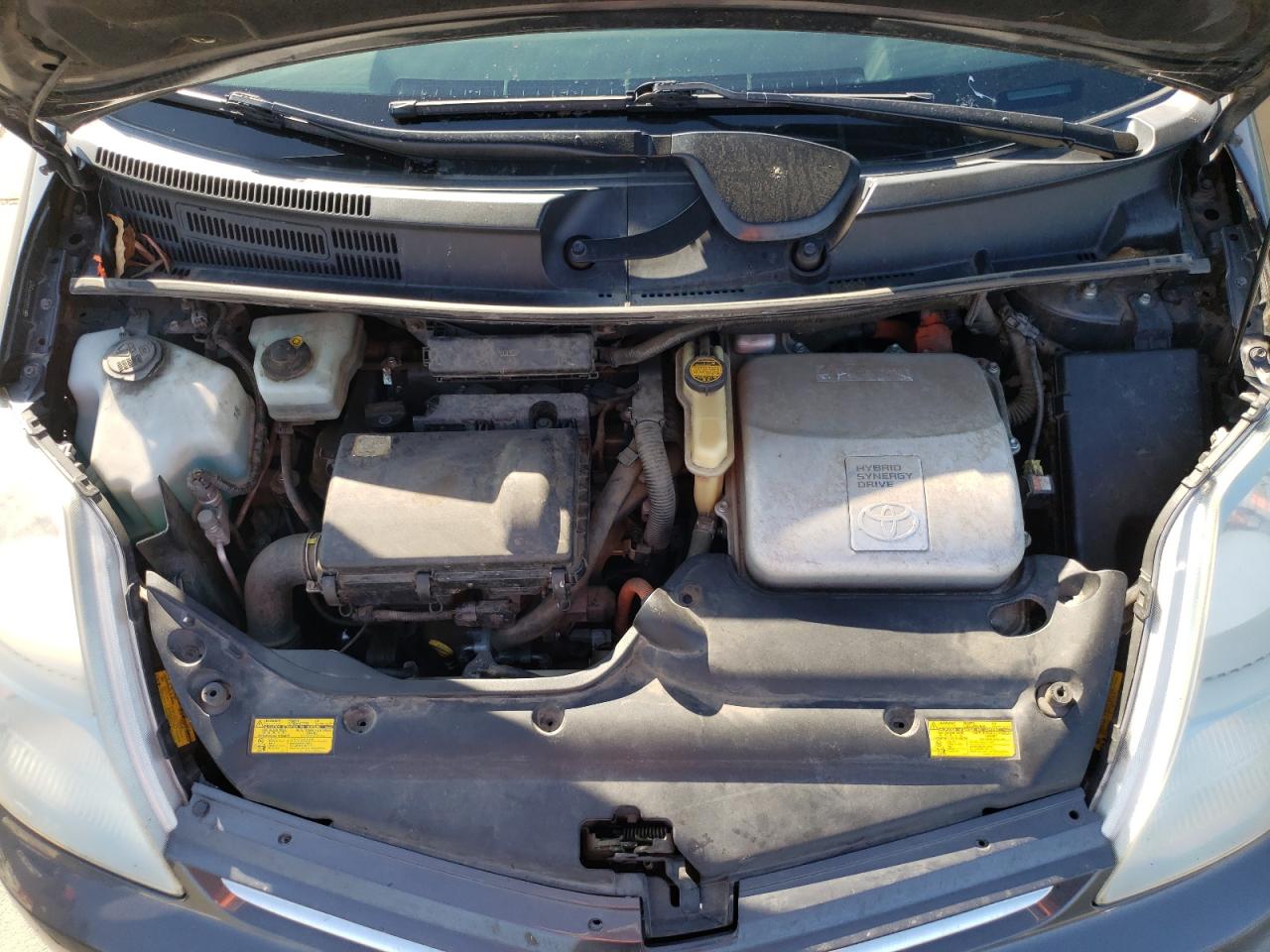 Photo 7 from auction – 2007 TOYOTA PRIUS with VIN JTDKB20U073231619