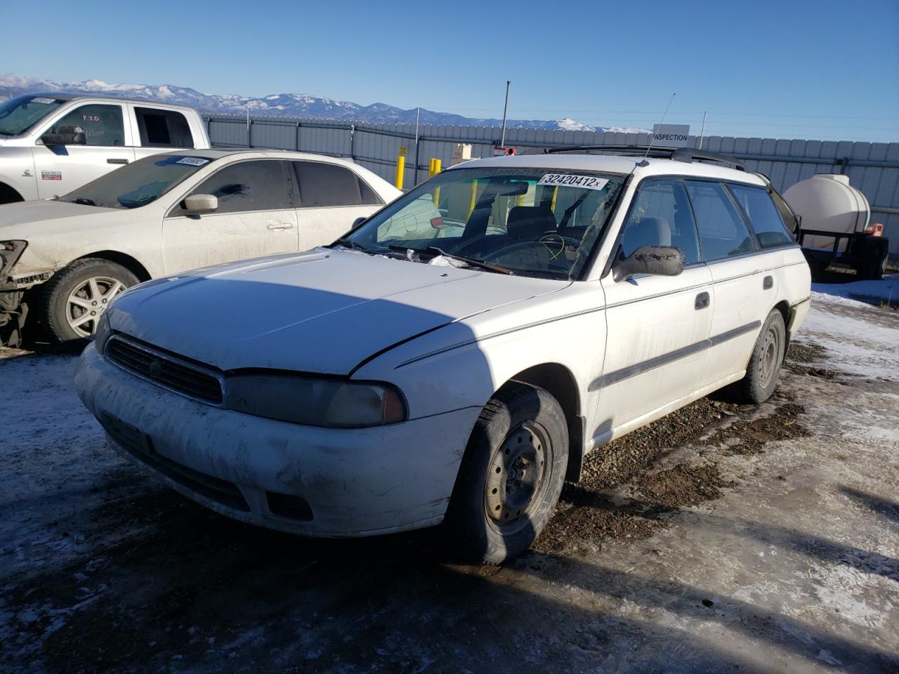 Photo 2 from auction – 1996 SUBARU LEGACY L with VIN 4S3BK4359T7302027