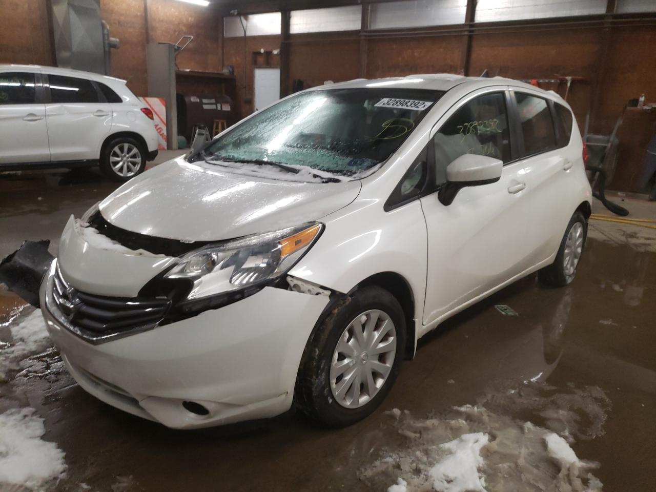 Photo 2 from auction – 2015 NISSAN VERSA NOTE with VIN 3N1CE2CP2FL435085