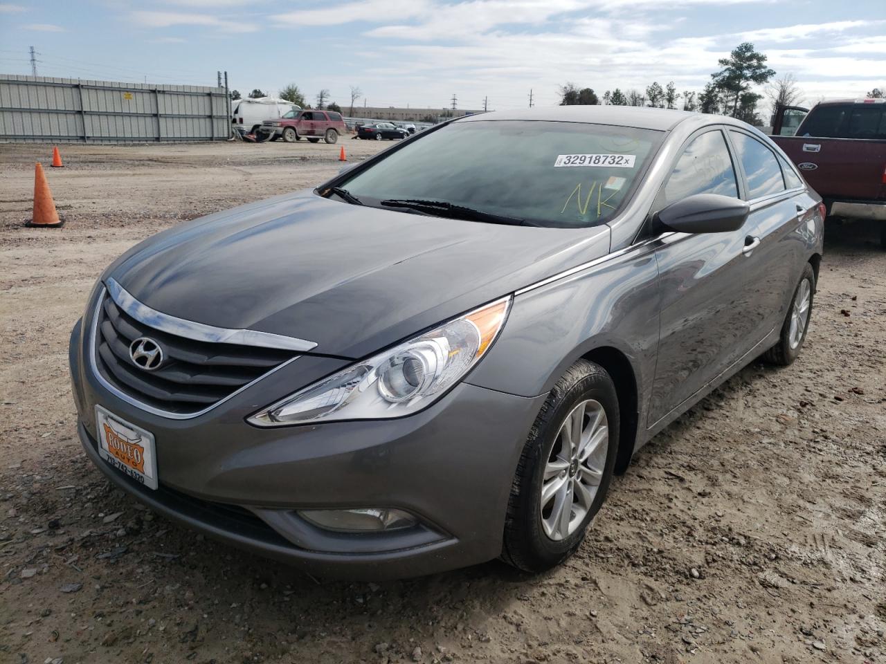 Photo 2 from auction – 2013 HYUNDAI SONATA GLS with VIN 5NPEB4AC4DH751546