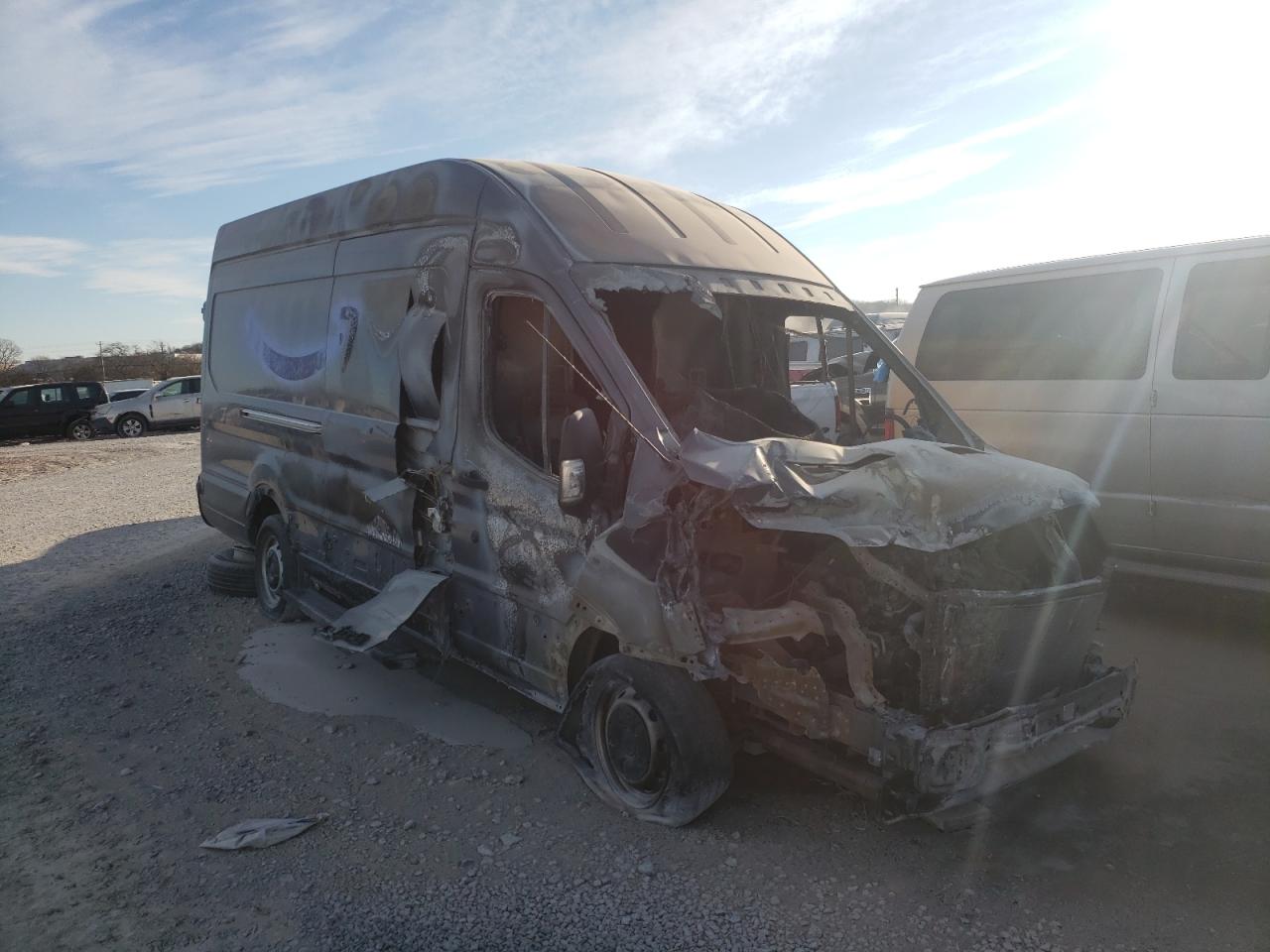 FORD TRANSIT T- 2019 with VIN 1FTYR3XM5KKA97867 - Photo from auction
