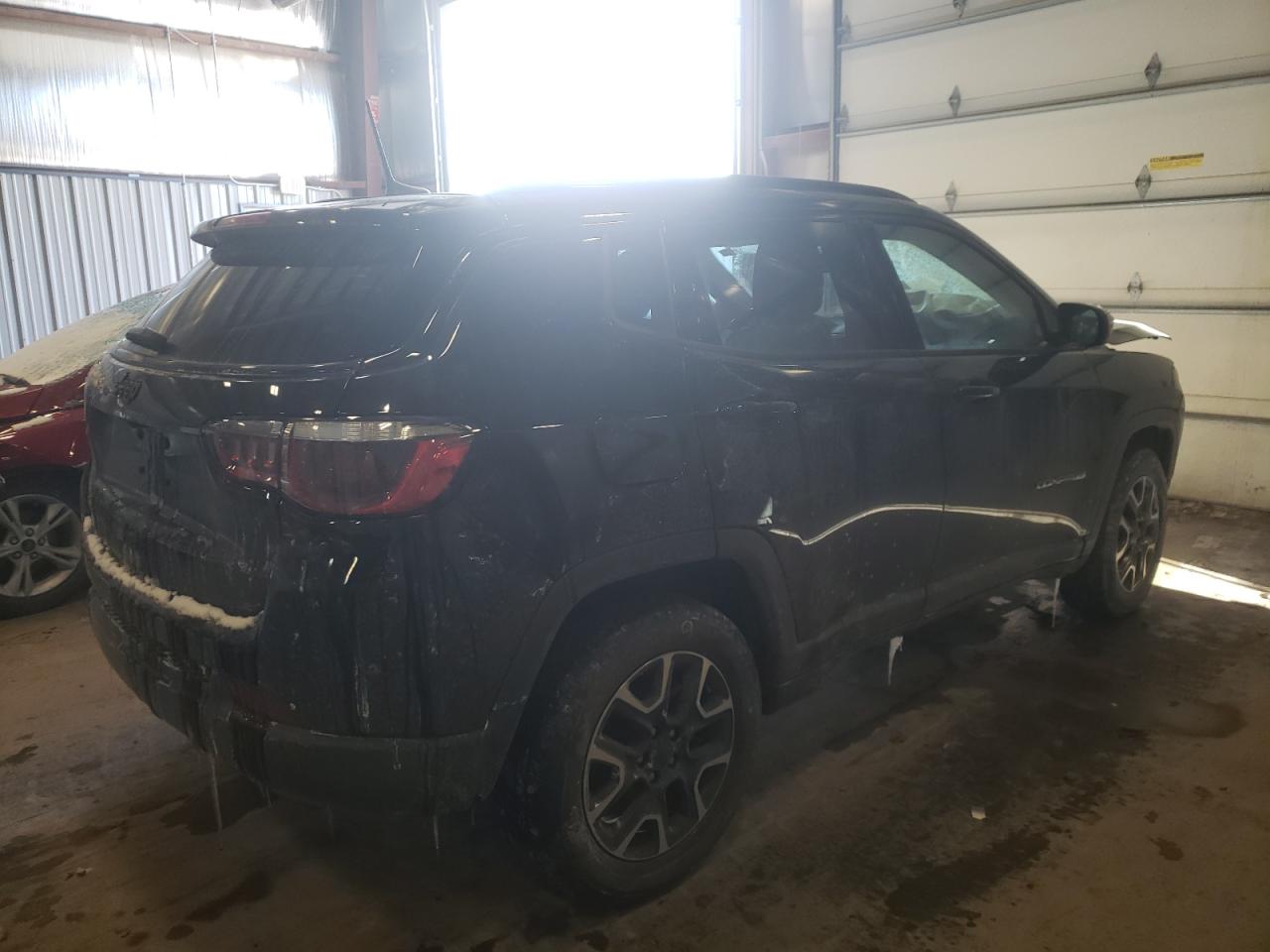 Photo 4 from auction – 2019 JEEP COMPASS SP with VIN 3C4NJDAB0KT846600