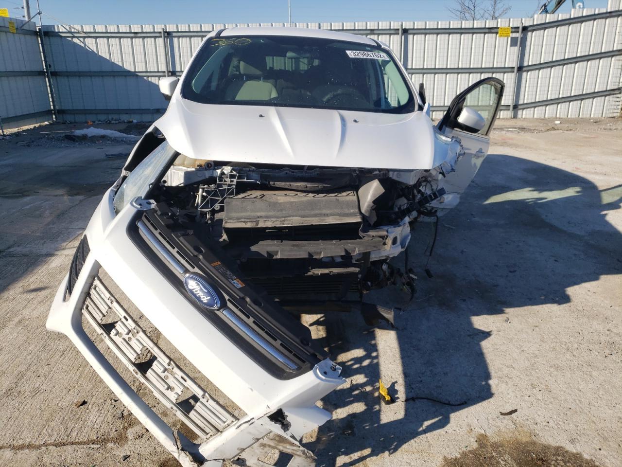 Photo 9 from auction – 2014 FORD ESCAPE SE with VIN 1FMCU0GX3EUD51775