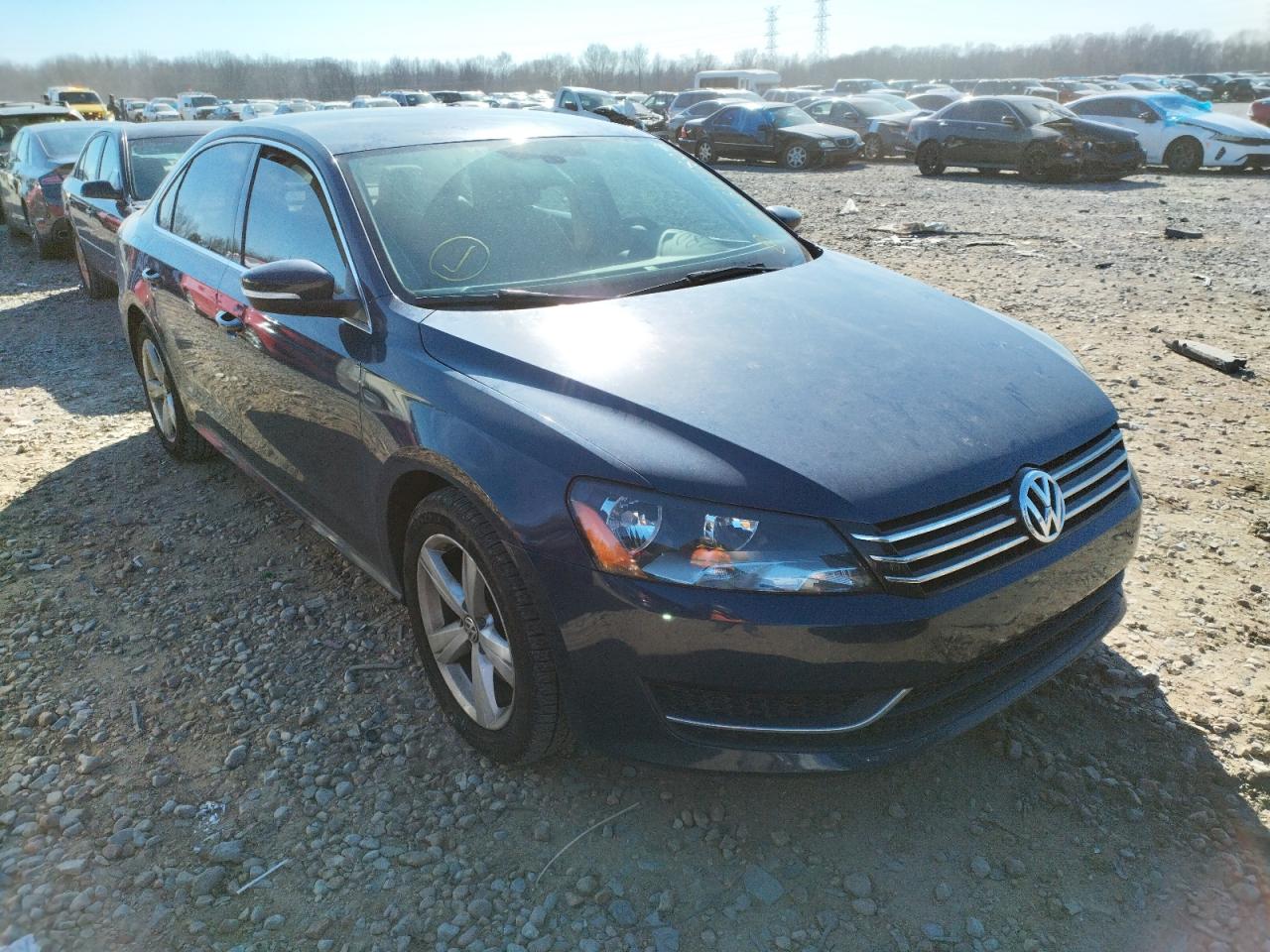 VOLKSWAGEN PASSAT SE 2012 with VIN 1VWBP7A38CC105830 - Photo from auction