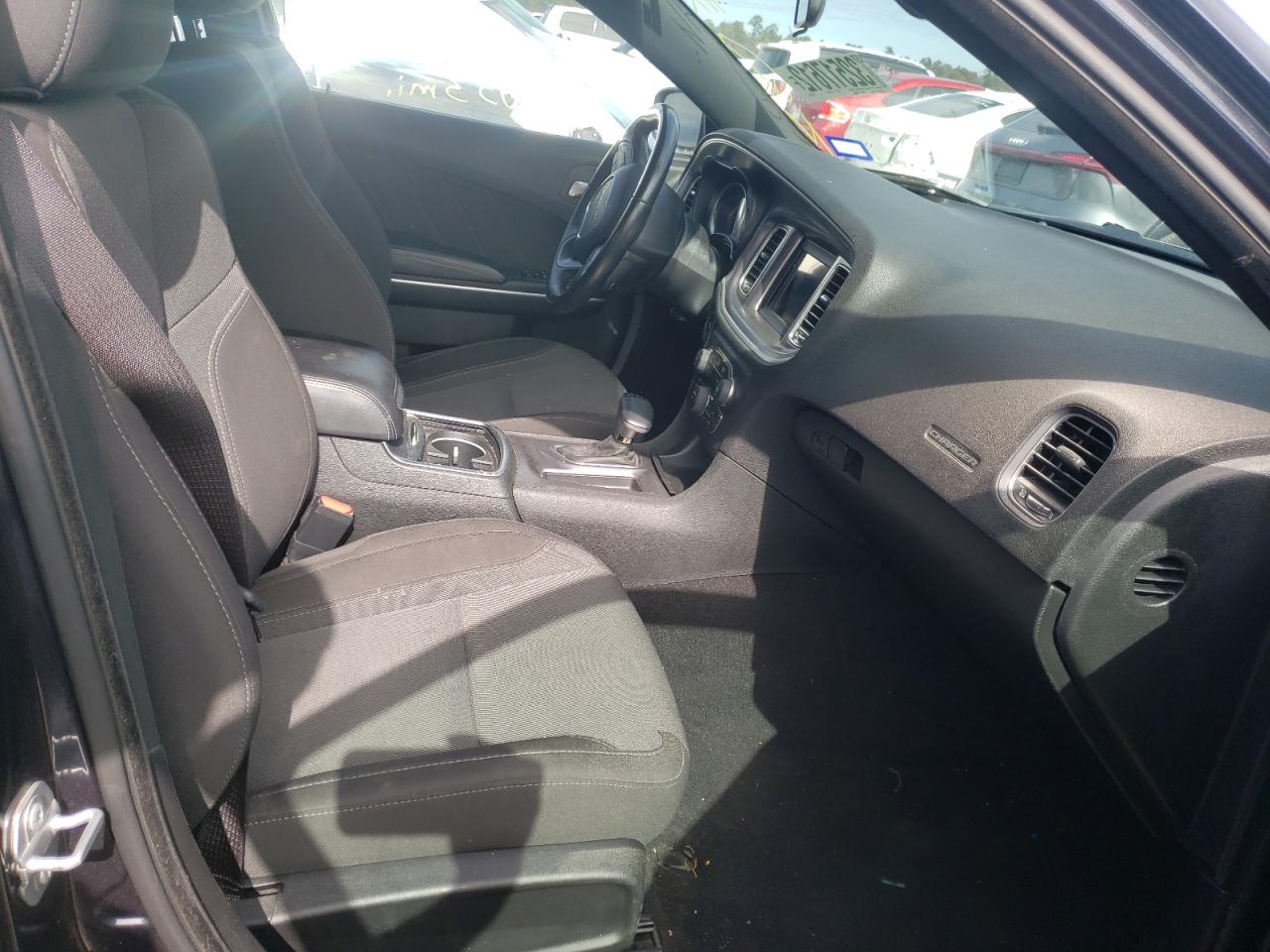 Photo 5 from auction – 2019 DODGE CHARGER SX with VIN 2C3CDXBG2KH658121