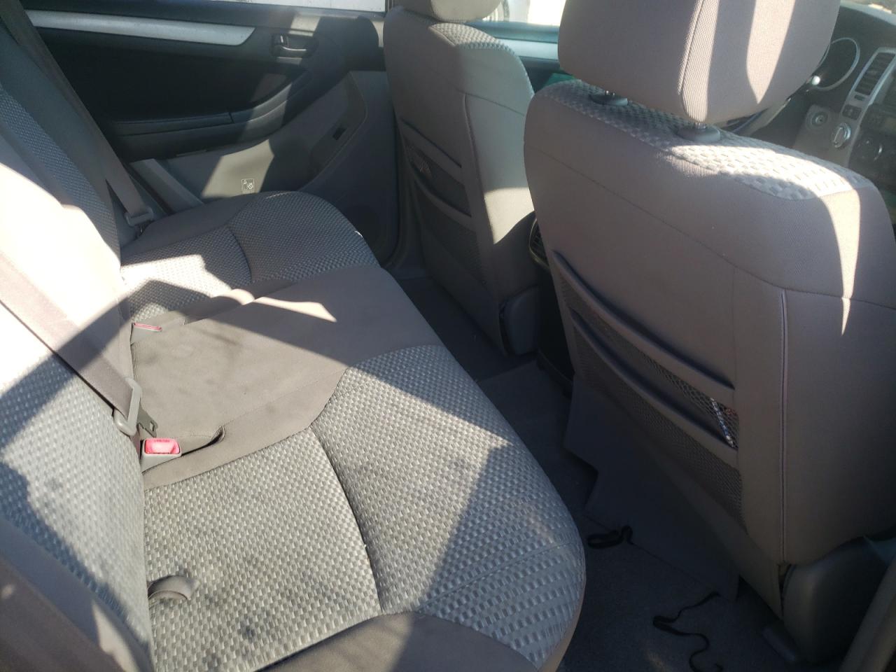 Photo 6 from auction – 2007 TOYOTA 4RUNNER SR with VIN JTEBU14R470114472