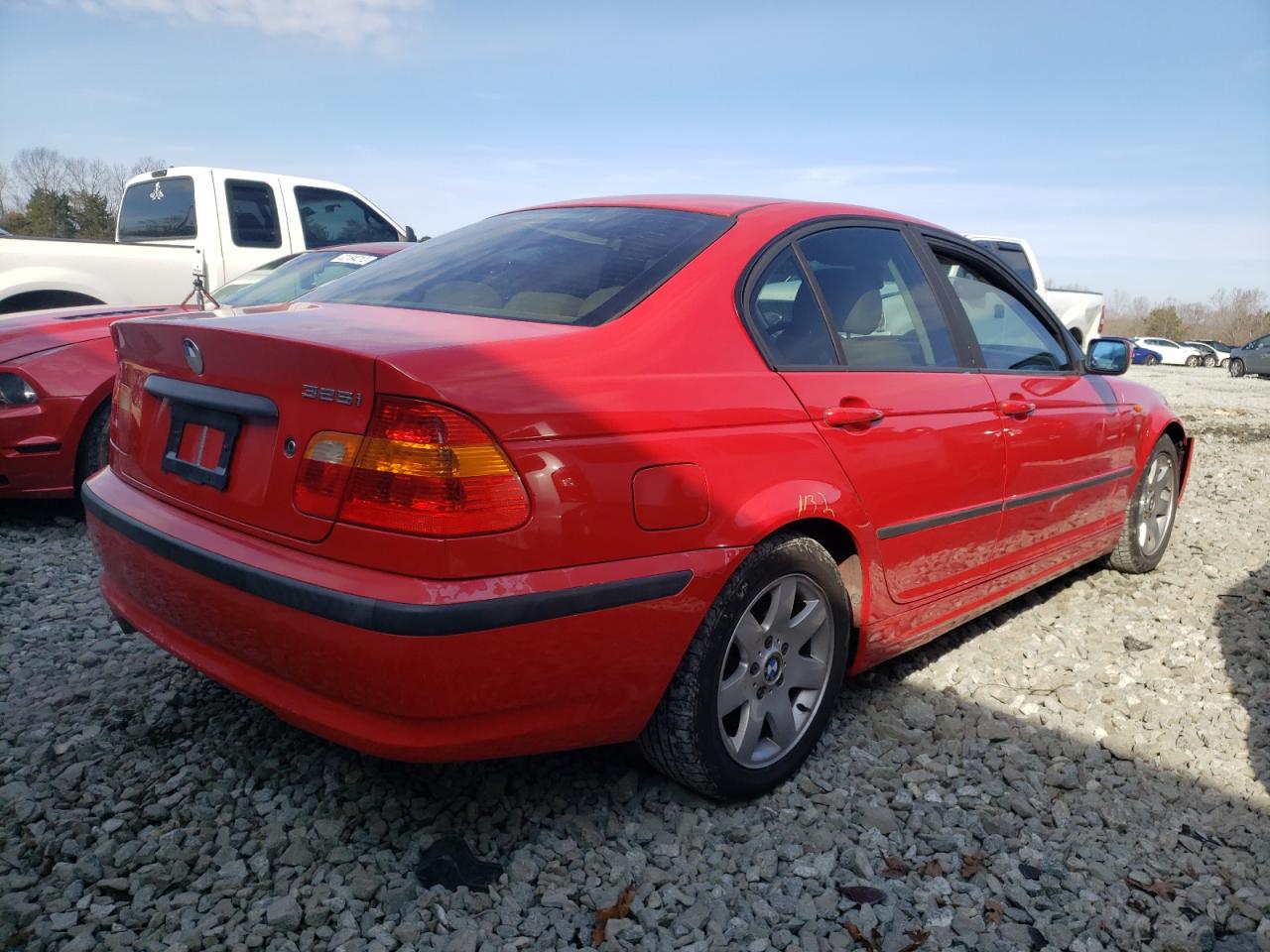 Photo 4 from auction – 2004 BMW 325 I with VIN WBAEV33434KW15902