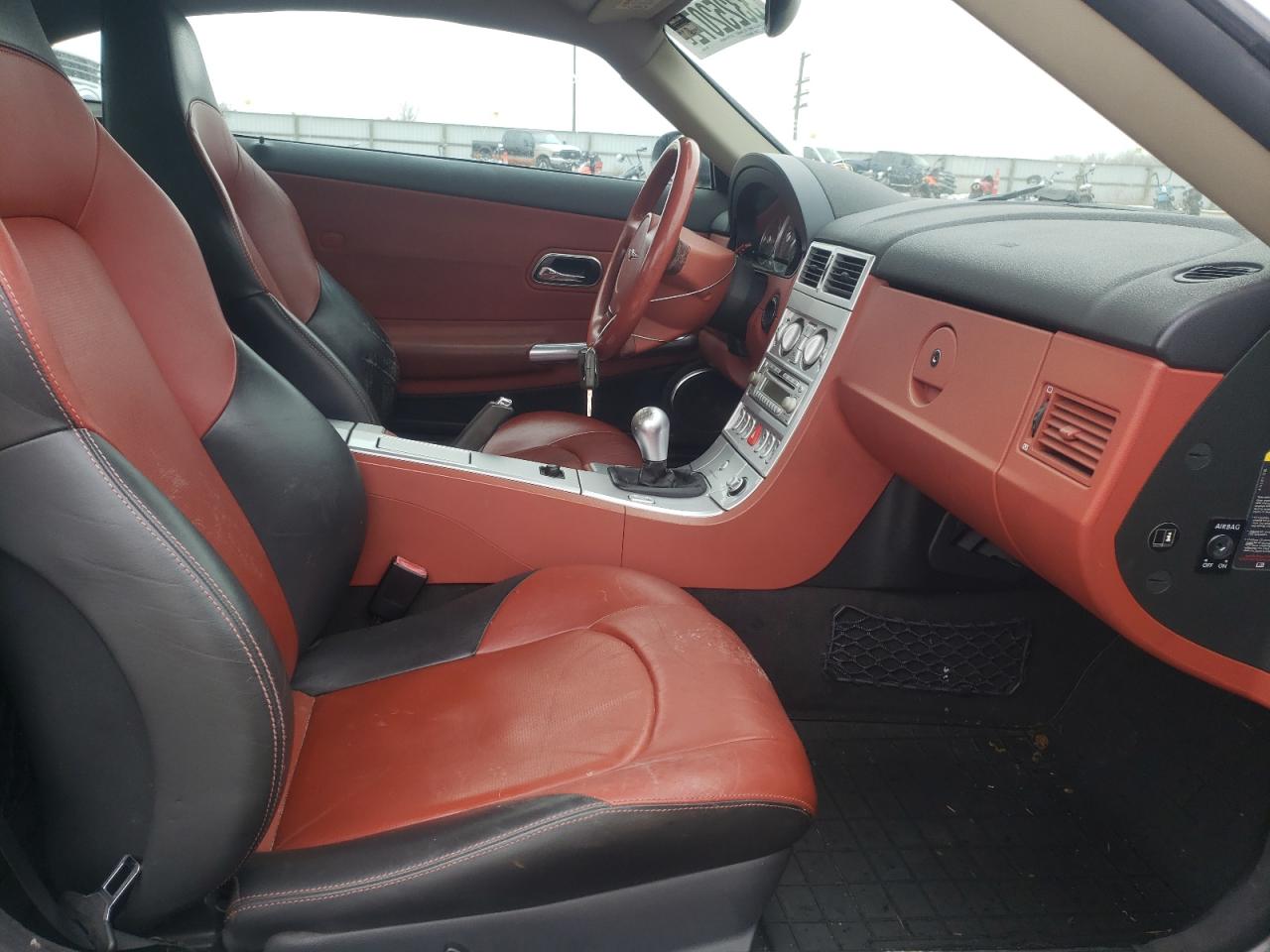 Photo 5 from auction – 2004 CHRYSLER CROSSFIRE with VIN 1C3AN69L04X024838