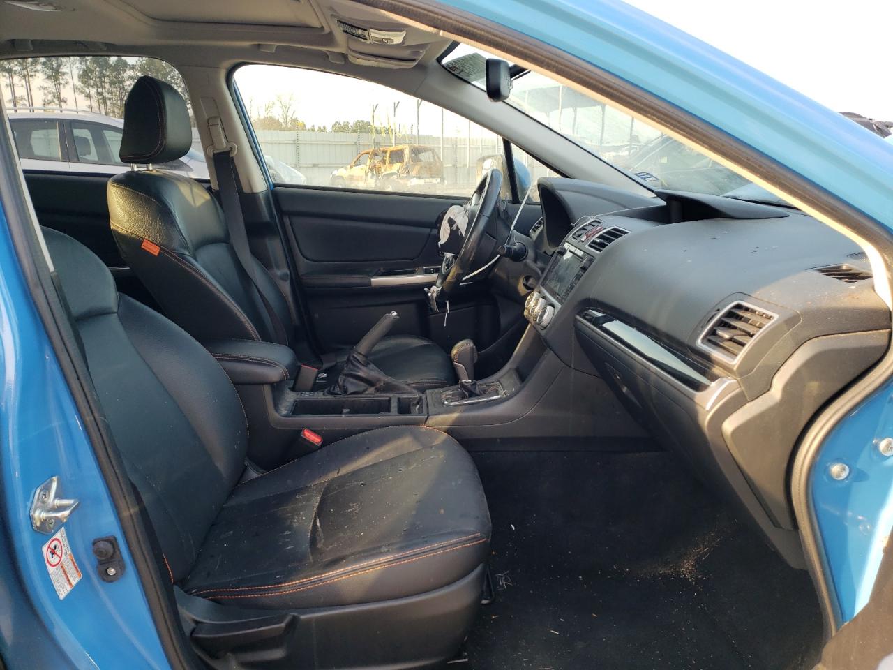 Photo 5 from auction – 2016 SUBARU CROSSTREK with VIN JF2GPALC2G8200588