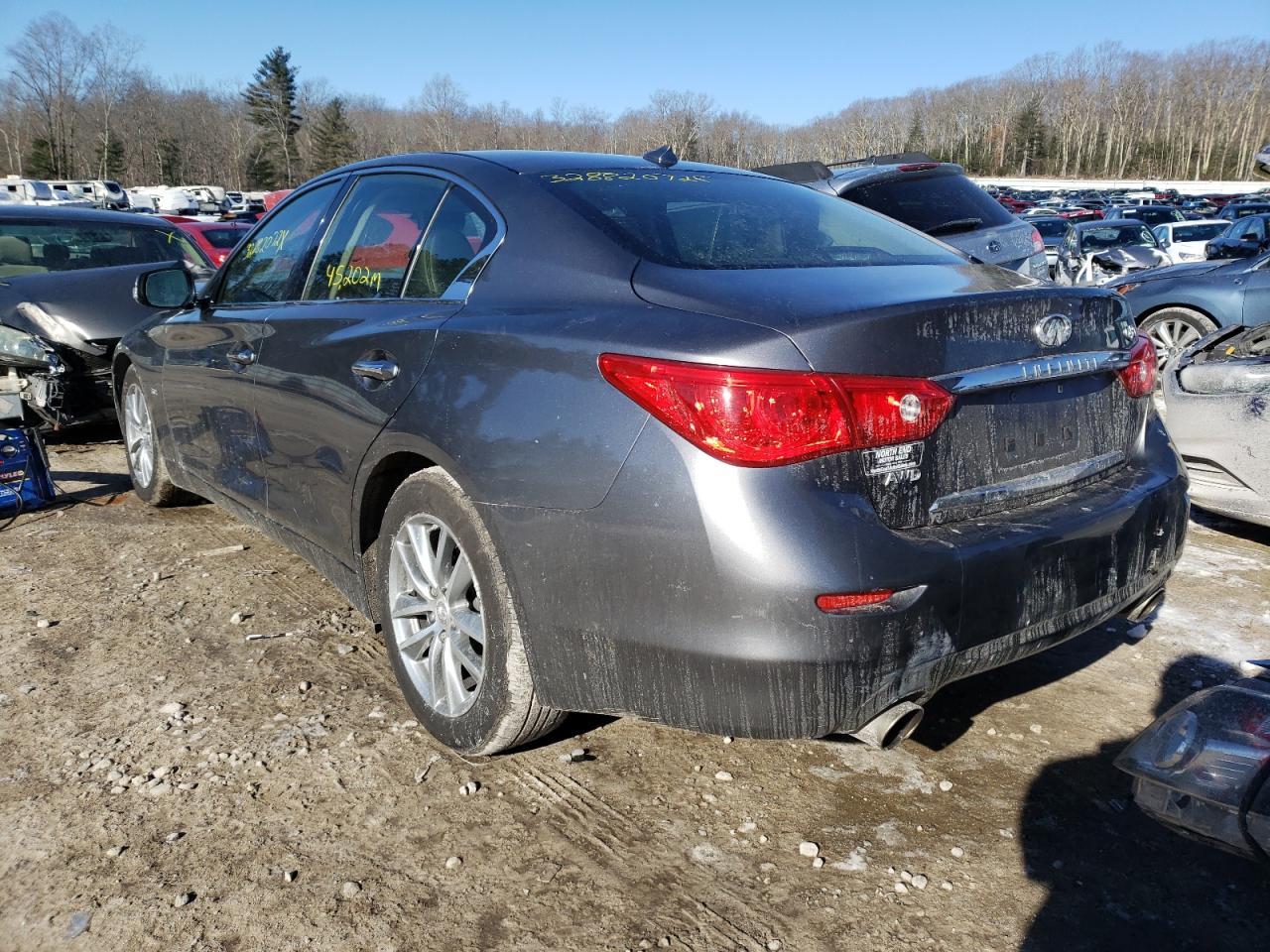 Photo 3 from auction – 2017 INFINITI Q50 PREMIU with VIN JN1EV7ARXHM830277