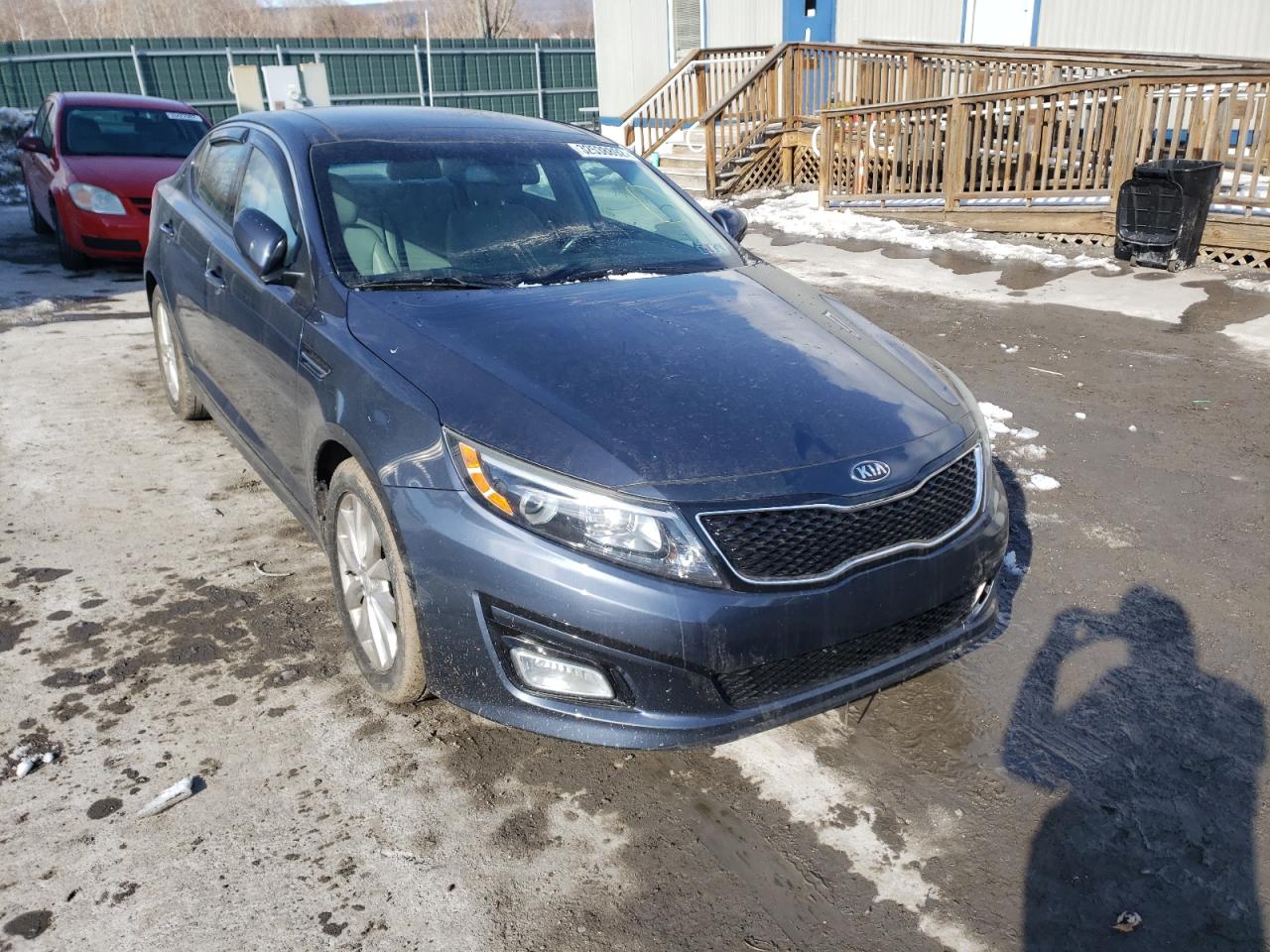 KIA OPTIMA EX 2015 with VIN 5XXGN4A78FG379470 - Photo from auction