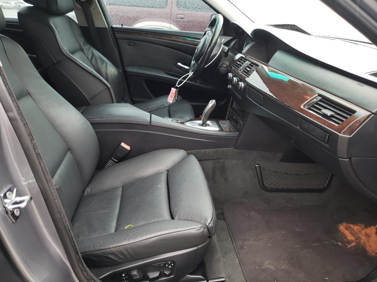 Photo 5 from auction – 2009 BMW 535 I with VIN WBANW13569C162094