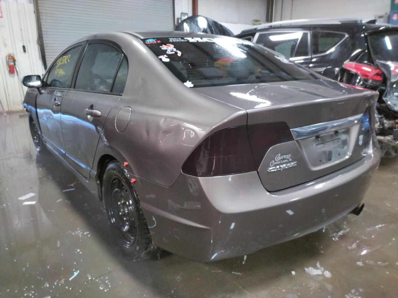 Photo 3 from auction – 2010 HONDA CIVIC LX with VIN 19XFA1F55AE086429