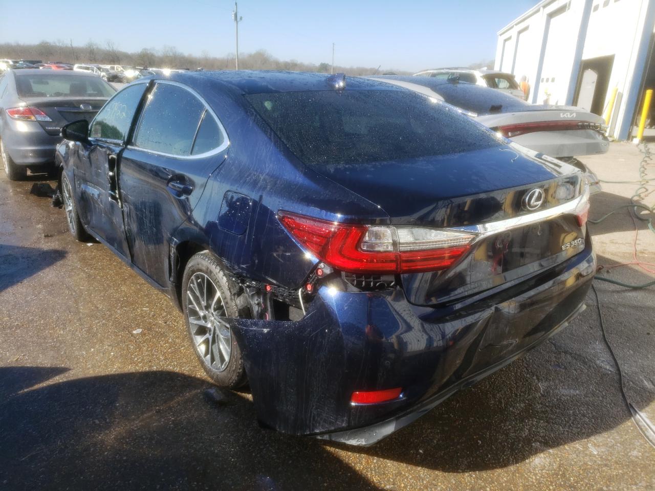 صورة رقم 3 من المزاد - 2016 LEXUS ES 350 مع VIN 58ABK1GG7GU019745