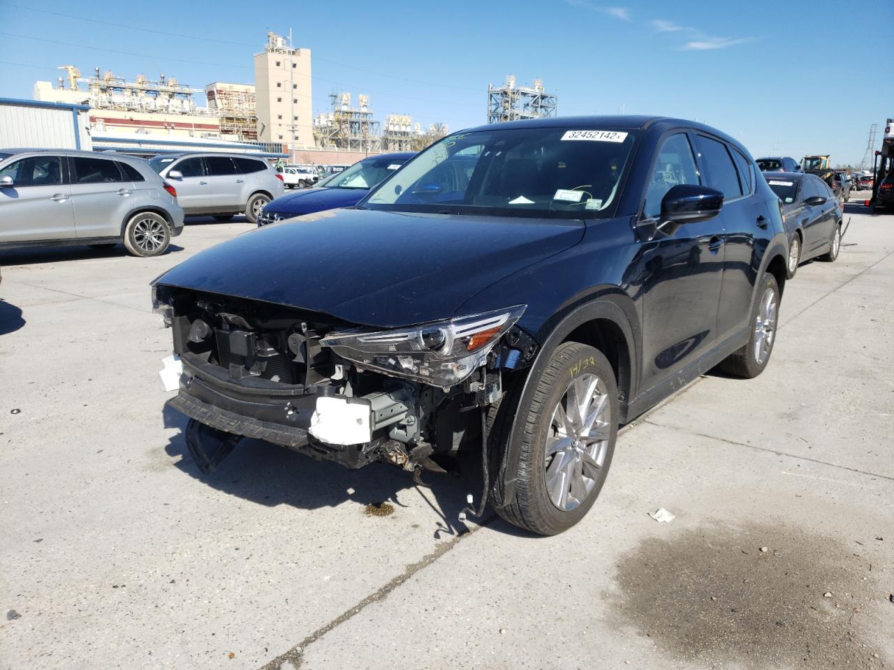 Photo 2 from auction – 2020 MAZDA CX-5 GRAND with VIN JM3KFBDM3L0721327