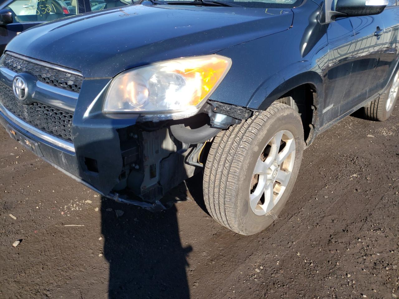Photo 9 from auction – 2010 TOYOTA RAV4 LIMIT with VIN JTMDF4DV6AD026223