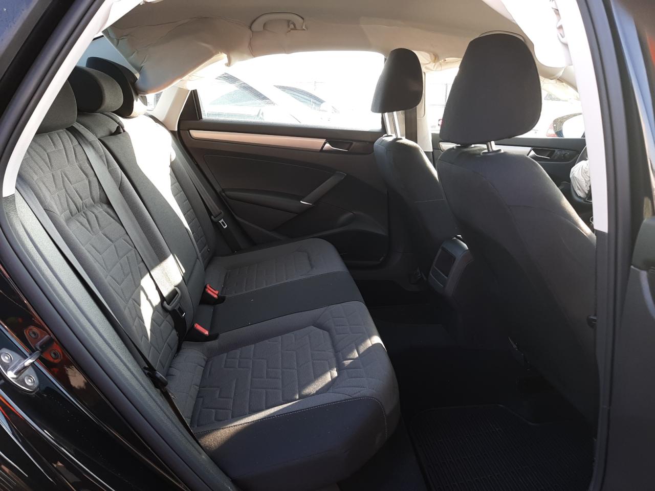 Photo 6 from auction – 2021 VOLKSWAGEN PASSAT S with VIN 1VWAA7A3XMC012483