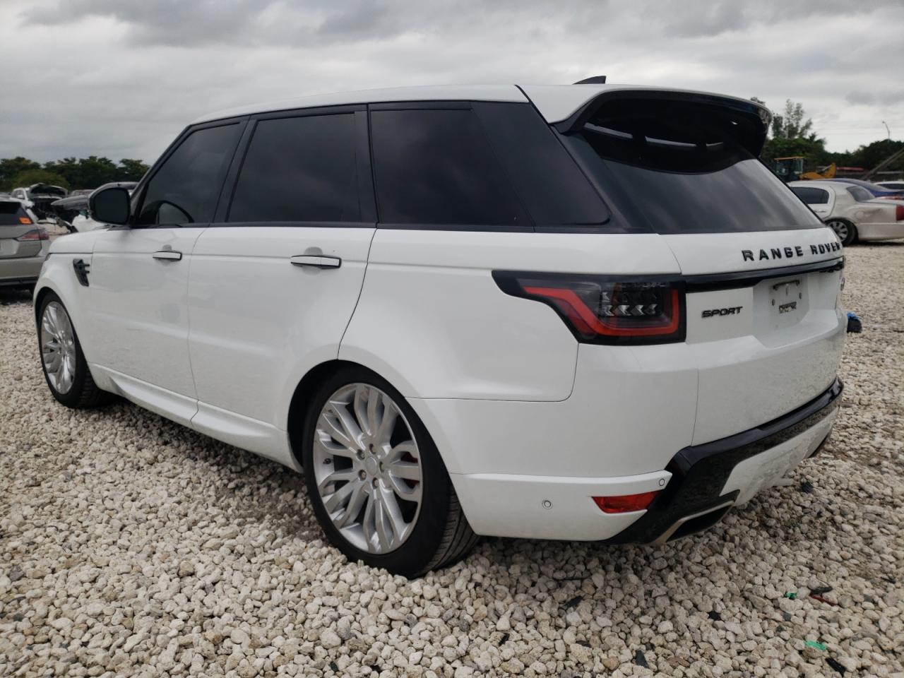 Photo 3 from auction – 2018 LAND ROVER RANGE ROVE with VIN SALWV2SV2JA401599