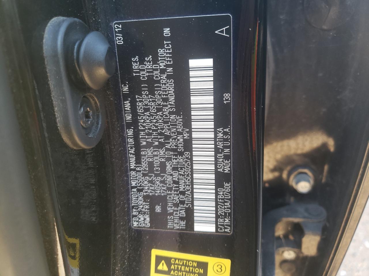 Photo 10 from auction – 2012 TOYOTA HIGHLANDER with VIN 5TDZA3EH5CS025739