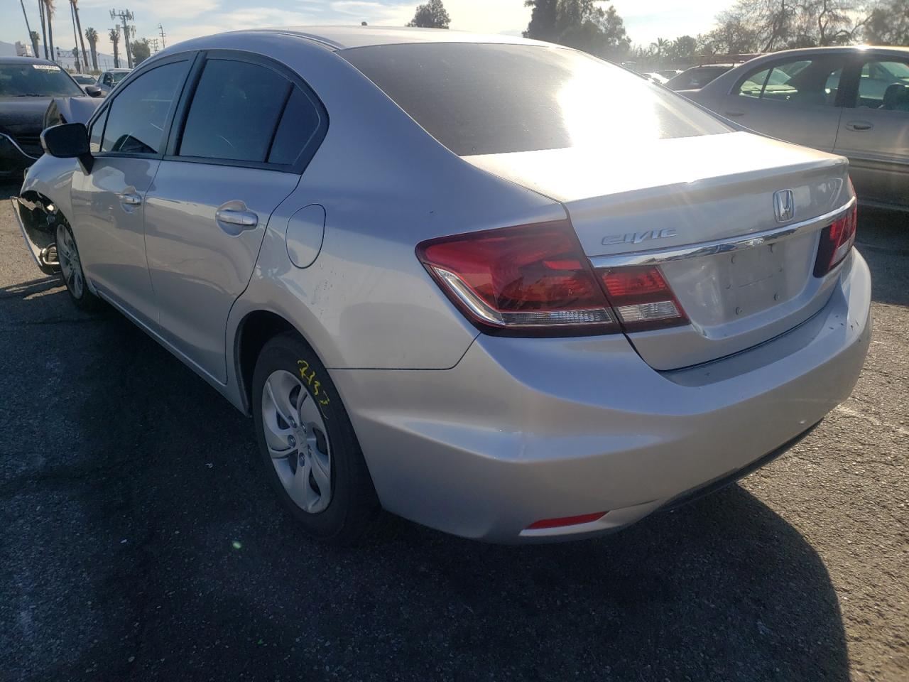 Photo 3 from auction – 2014 HONDA CIVIC LX with VIN 19XFB2F52EE267383