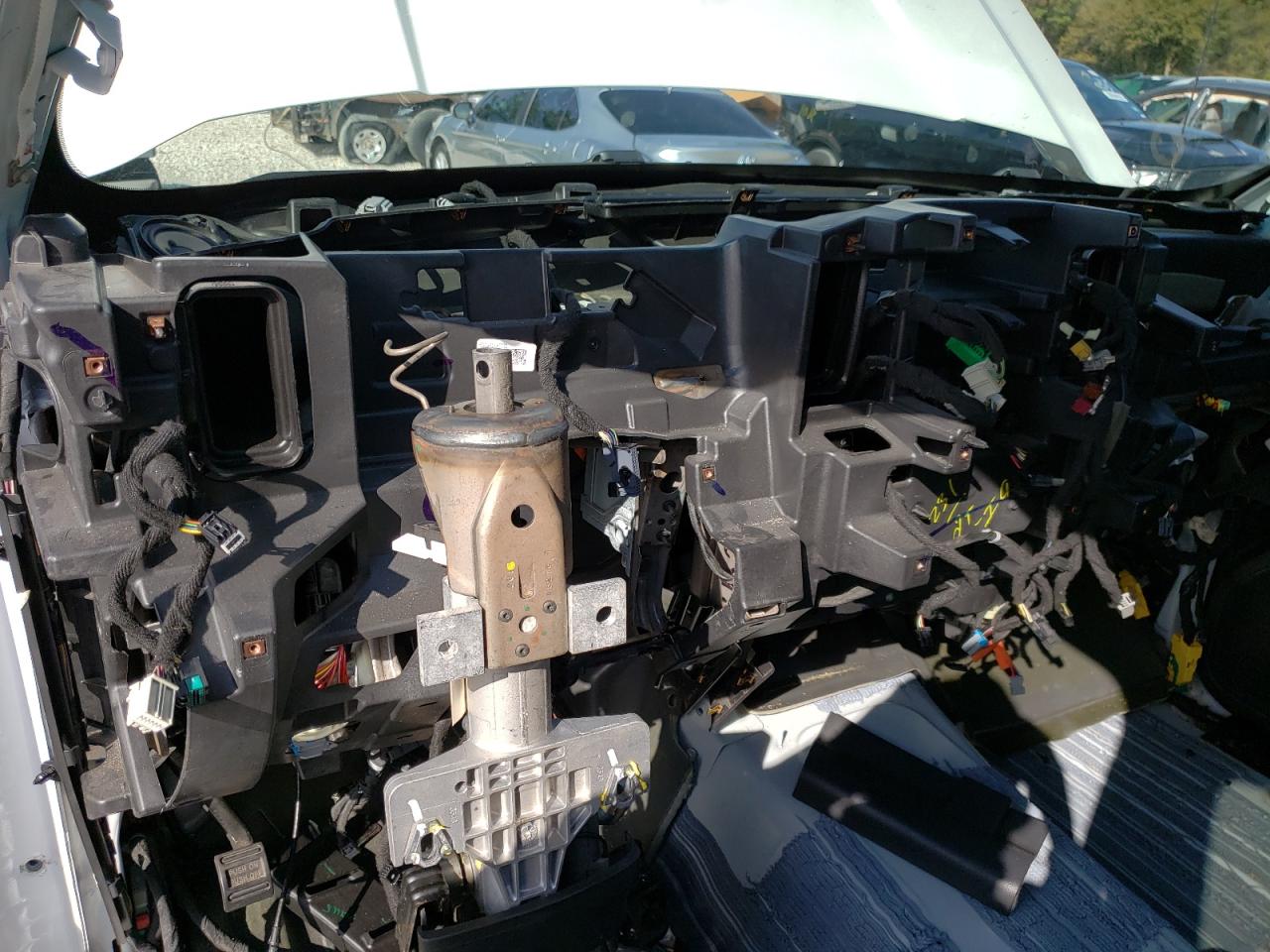 Photo 8 from auction – 2017 CHEVROLET SILVERADO with VIN 3GCPCREC8HG117460