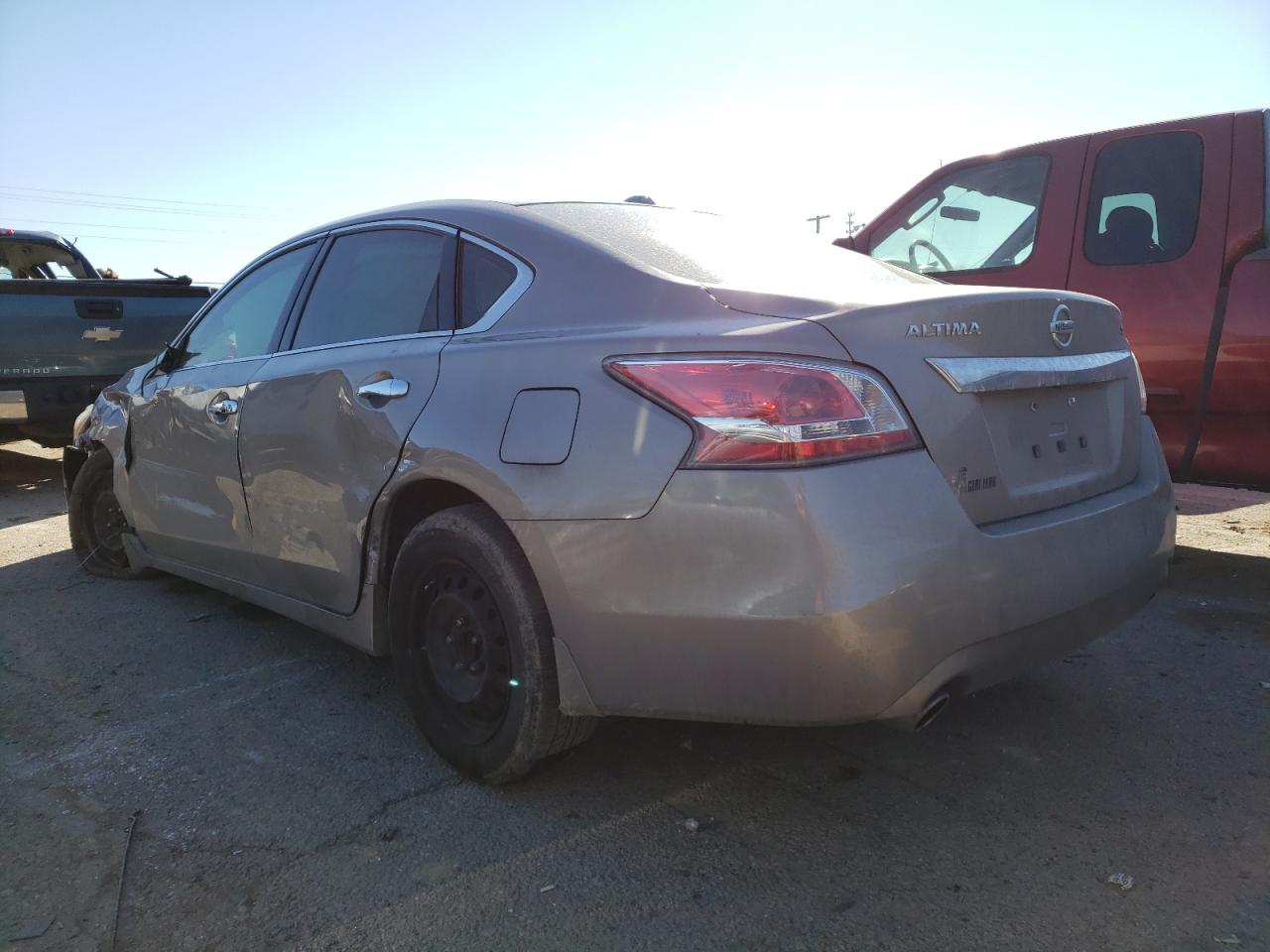 Photo 3 from auction – 2015 NISSAN ALTIMA 2.5 with VIN 1N4AL3AP5FN872927