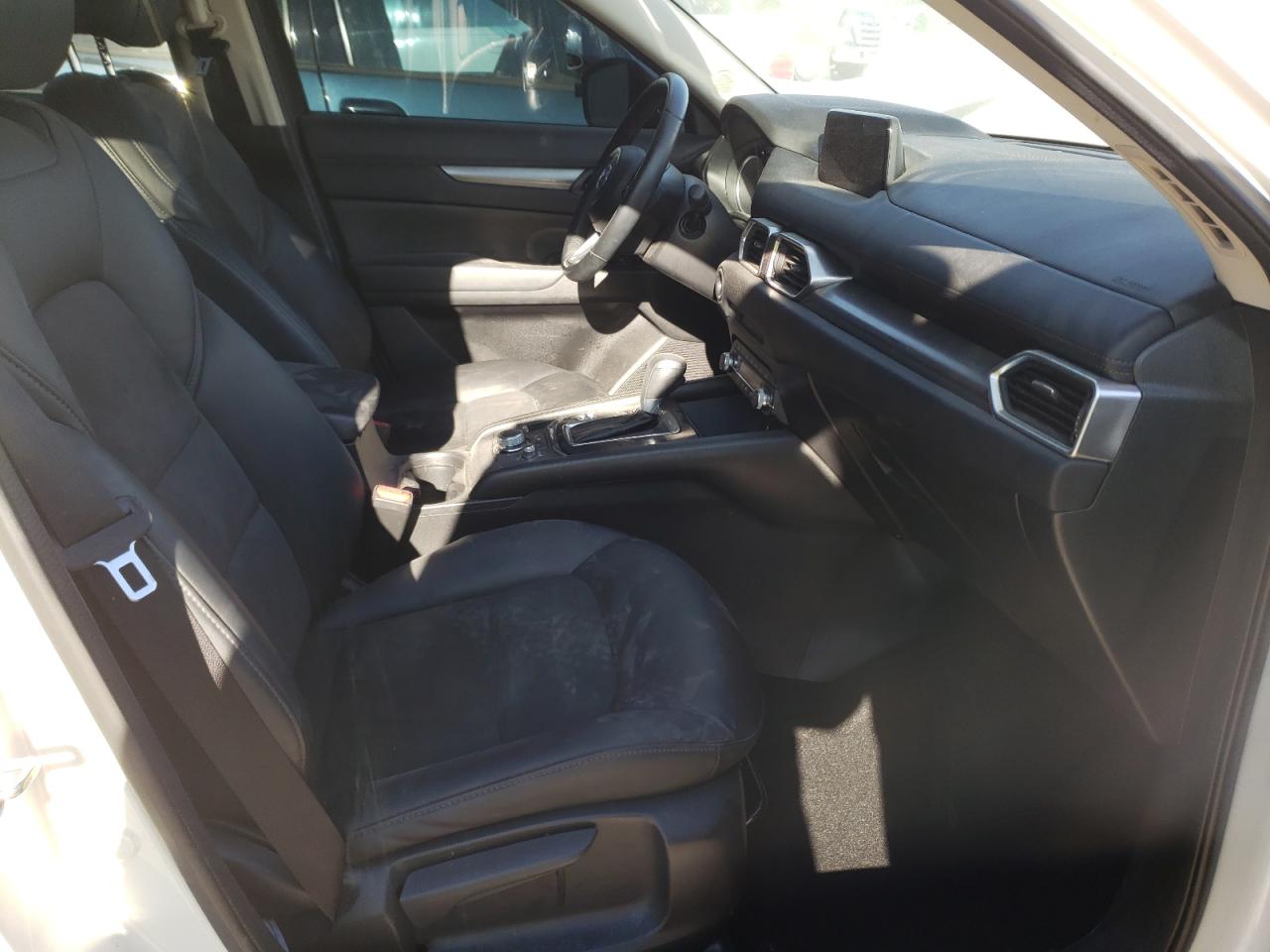 Photo 5 from auction – 2019 MAZDA CX-5 TOURI with VIN JM3KFACM8K0617118