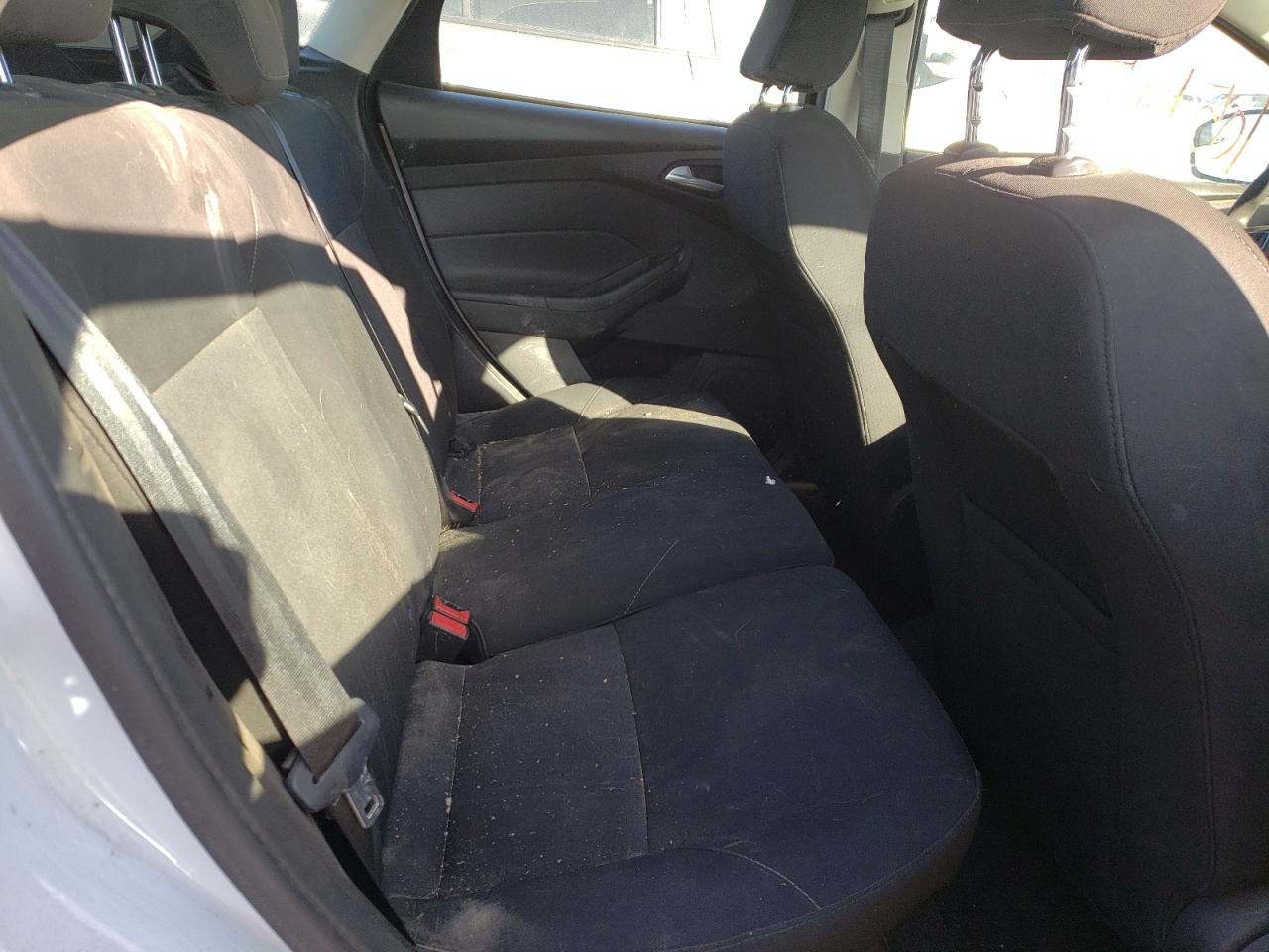 Photo 6 from auction – 2016 FORD FOCUS SE with VIN 1FADP3K29GL364204