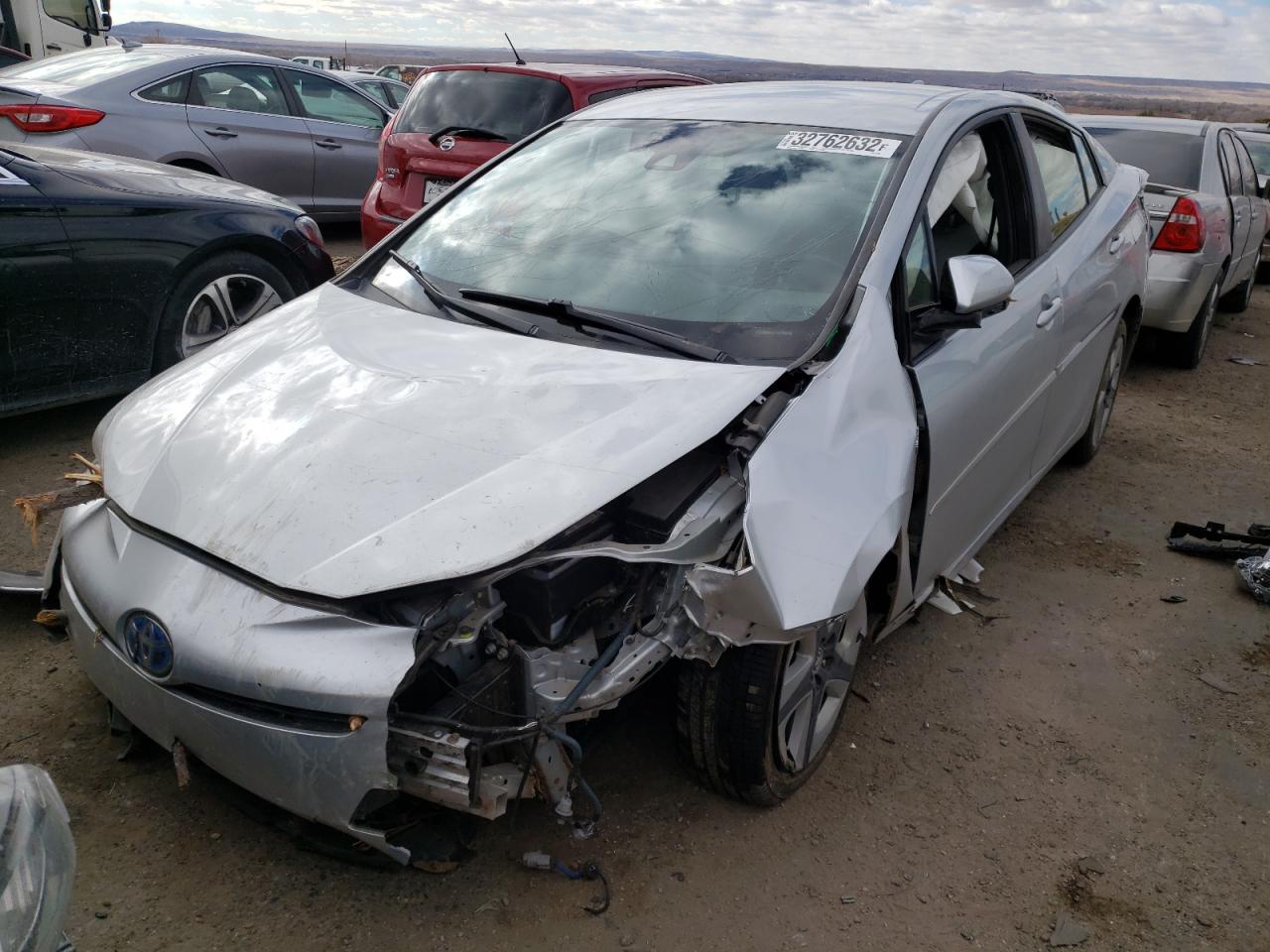 Photo 2 from auction – 2016 TOYOTA PRIUS with VIN JTDKARFU9G3021104