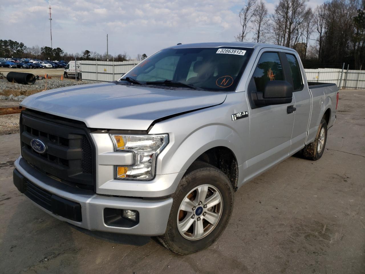 Photo 2 from auction – 2015 FORD F150 SUPER with VIN 1FTEX1C88FKE96316