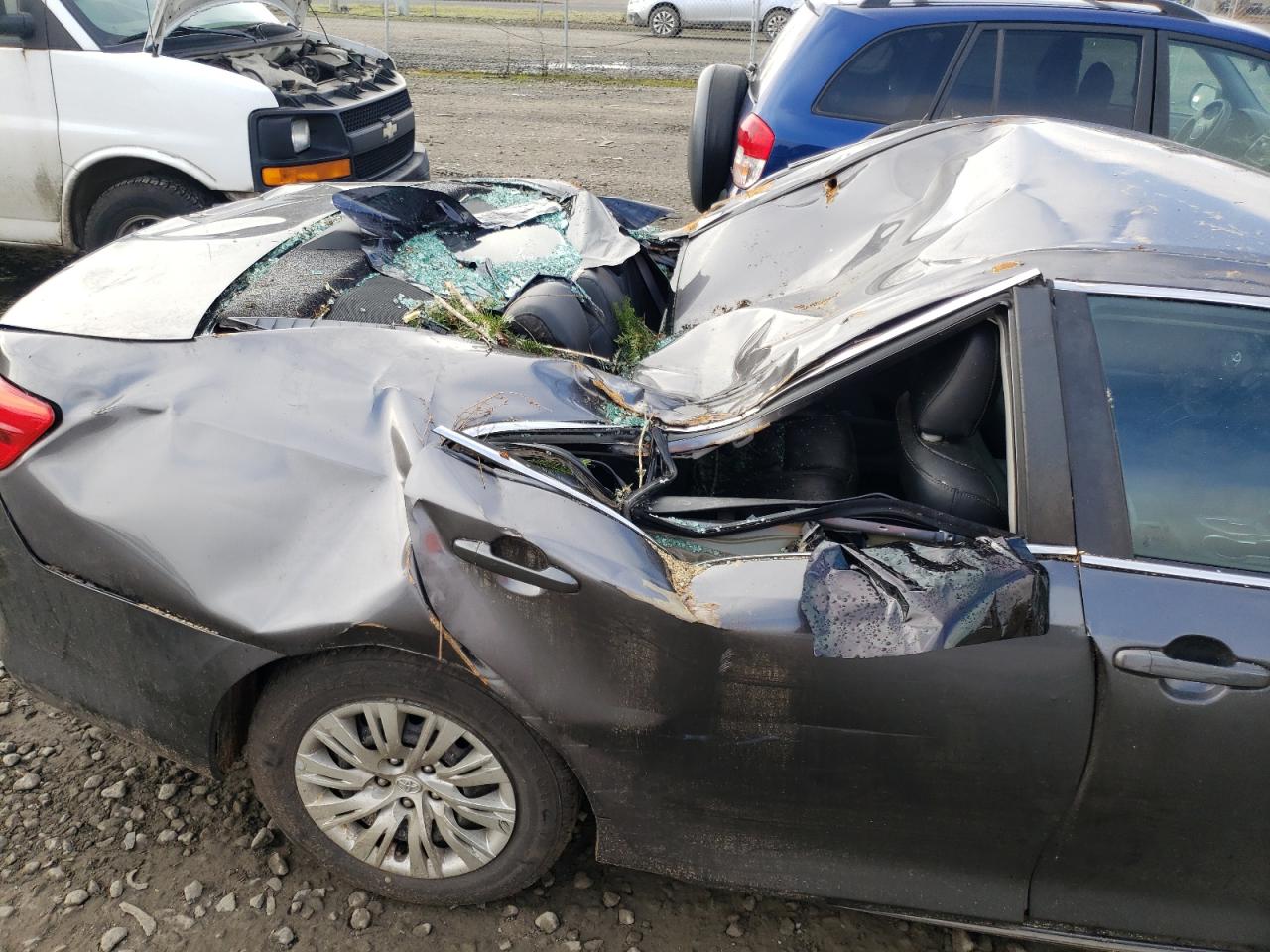 Photo 9 from auction – 2014 TOYOTA CAMRY L with VIN 4T4BF1FK4ER345247