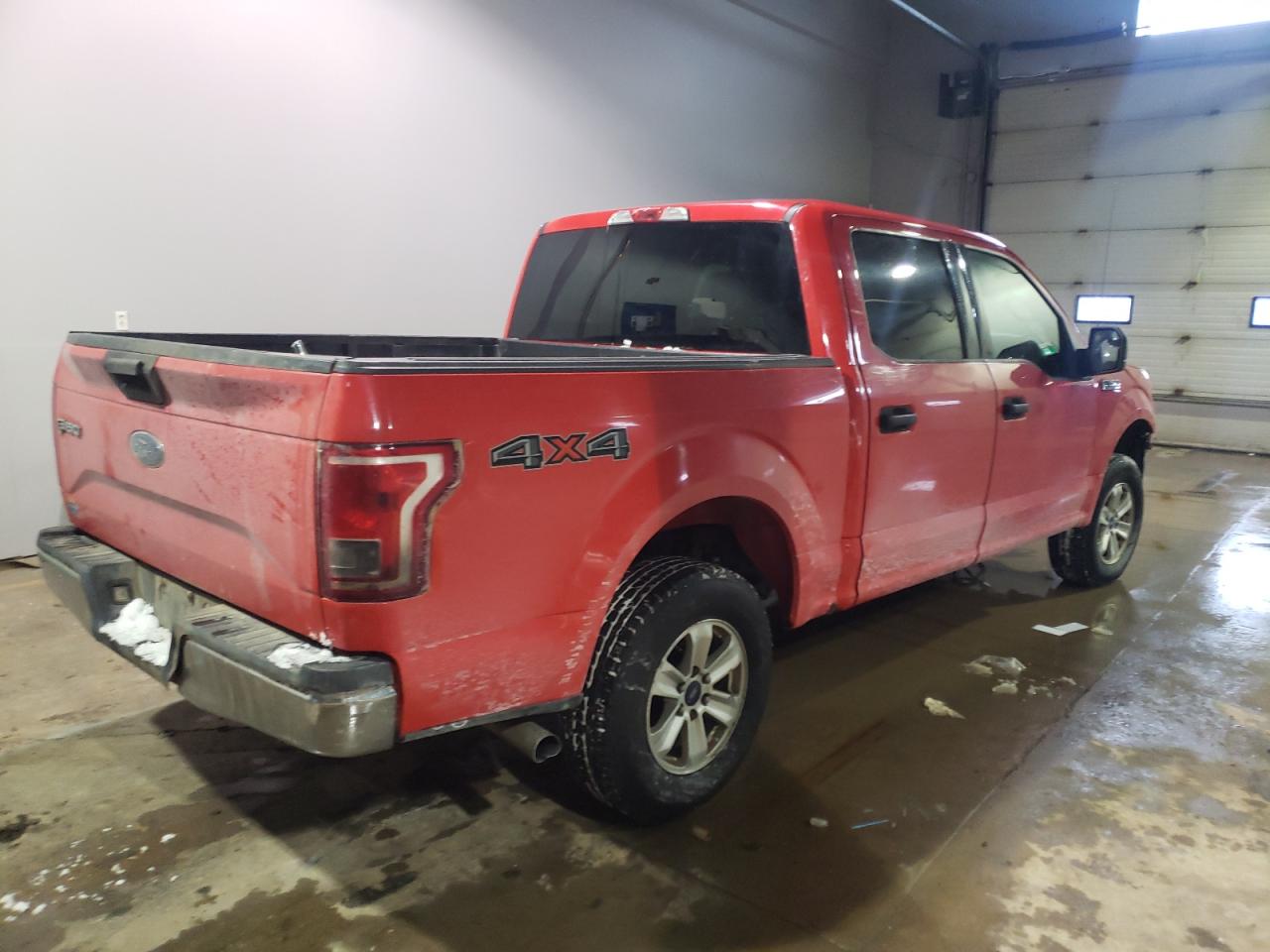 Photo 4 from auction – 2017 FORD F150 SUPER with VIN 1FTEW1EF1HKC14485