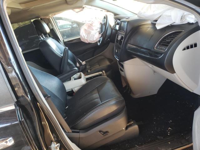Photo 5 from auction – 2016 CHRYSLER TOWN & COU with VIN 2C4RC1CG5GR191122