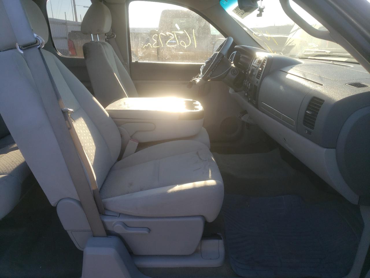 Photo 5 from auction – 2008 GMC SIERRA K15 with VIN 2GTEK190781275048