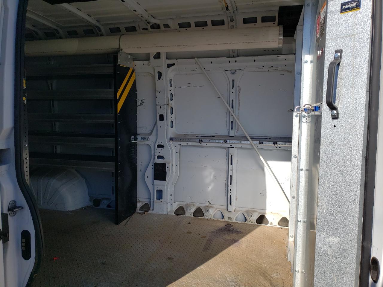 Photo 6 from auction – 2021 RAM PROMASTER with VIN 3C6LRVDG7ME529747