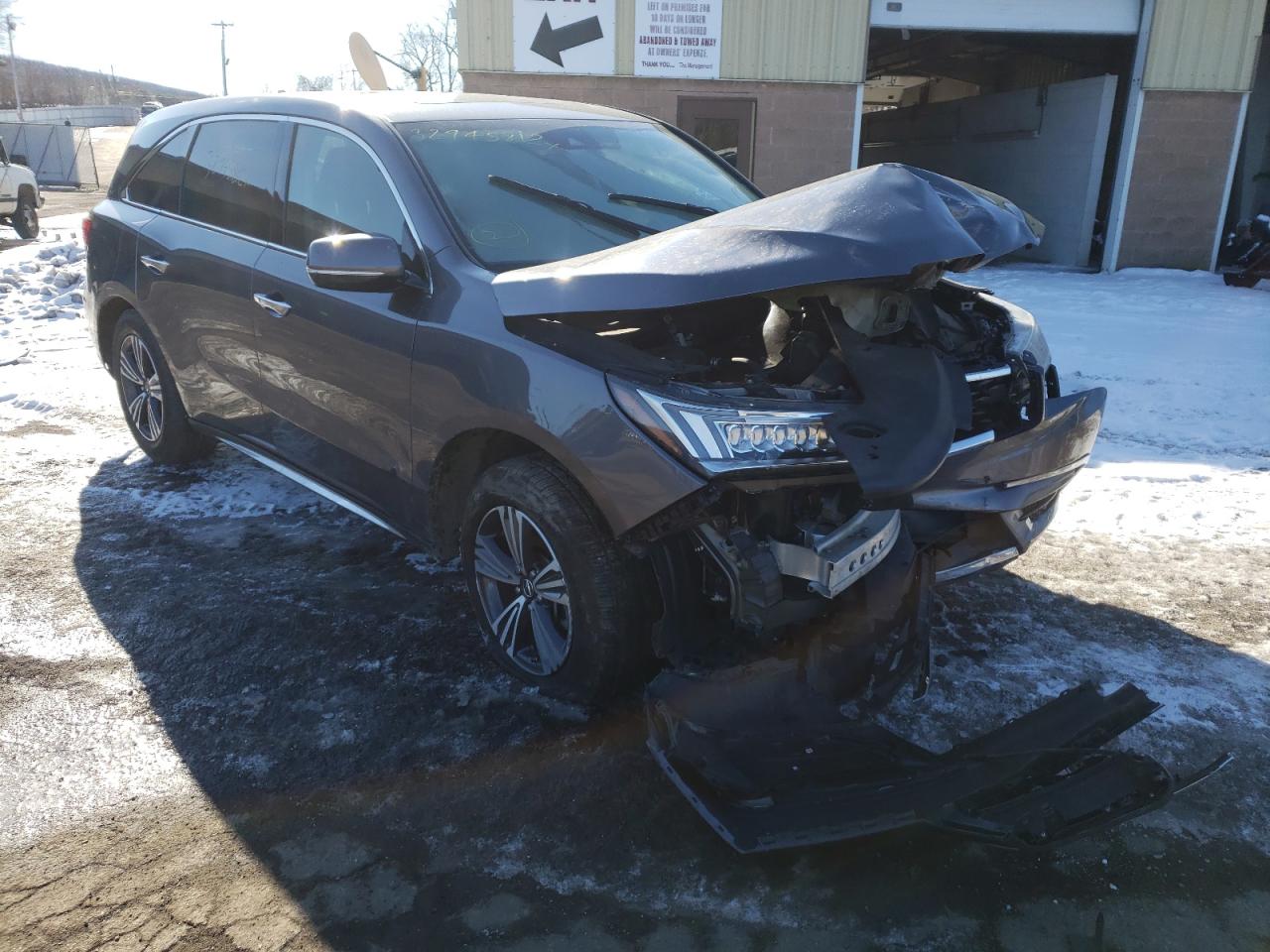 ACURA MDX 2017 with VIN 5J8YD3H31HL002083 - Photo from auction