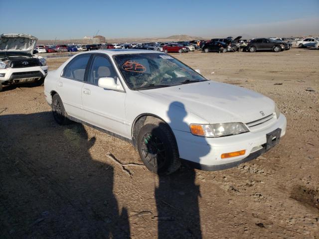HONDA ACCORD EX 1994 with VIN JHMCD5650RC038078 - Photo from auction