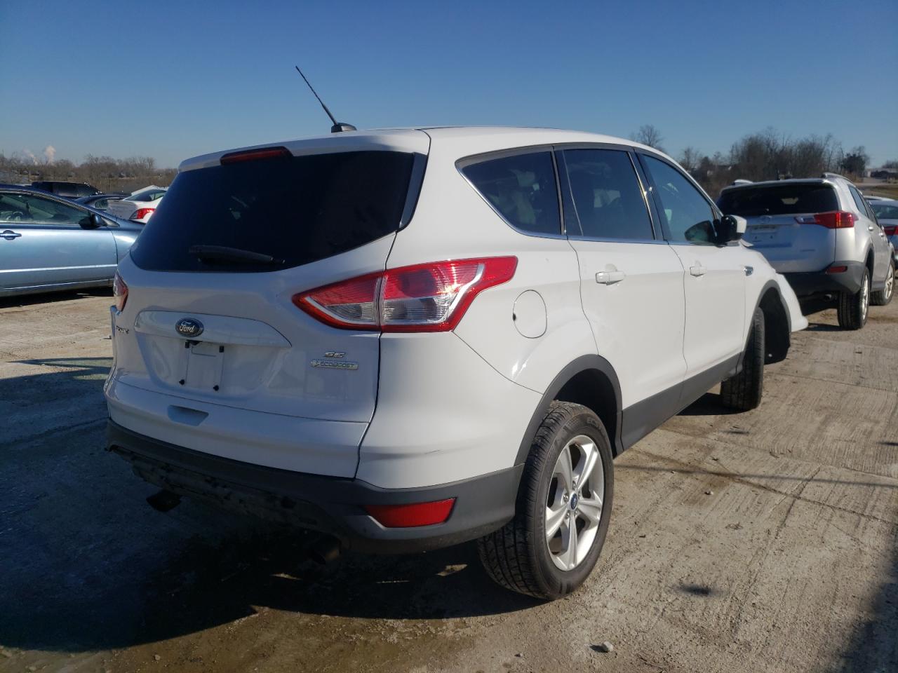 Photo 4 from auction – 2014 FORD ESCAPE SE with VIN 1FMCU0GX3EUD51775