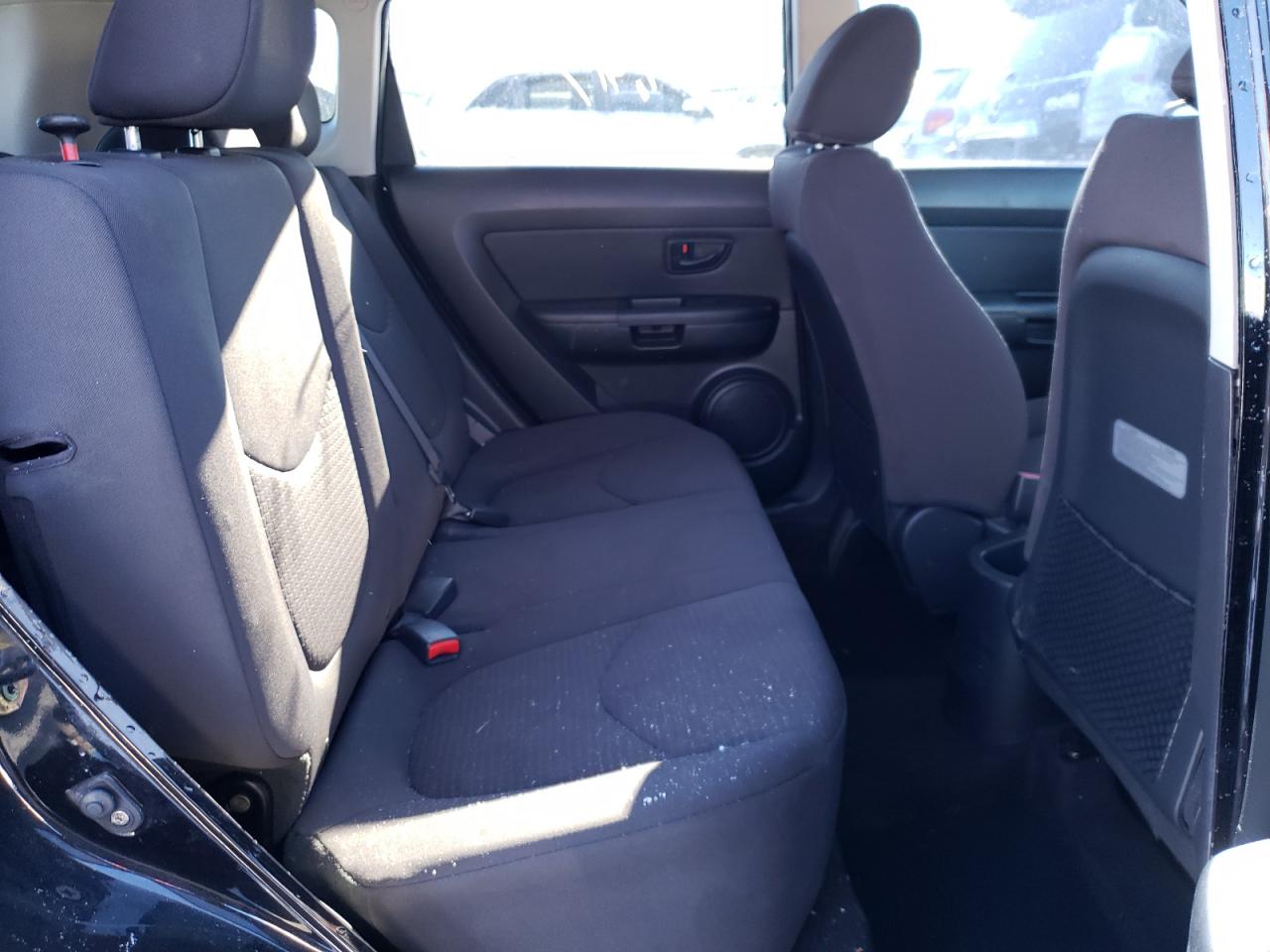 Photo 6 from auction – 2013 KIA SOUL with VIN KNDJT2A58D7630895