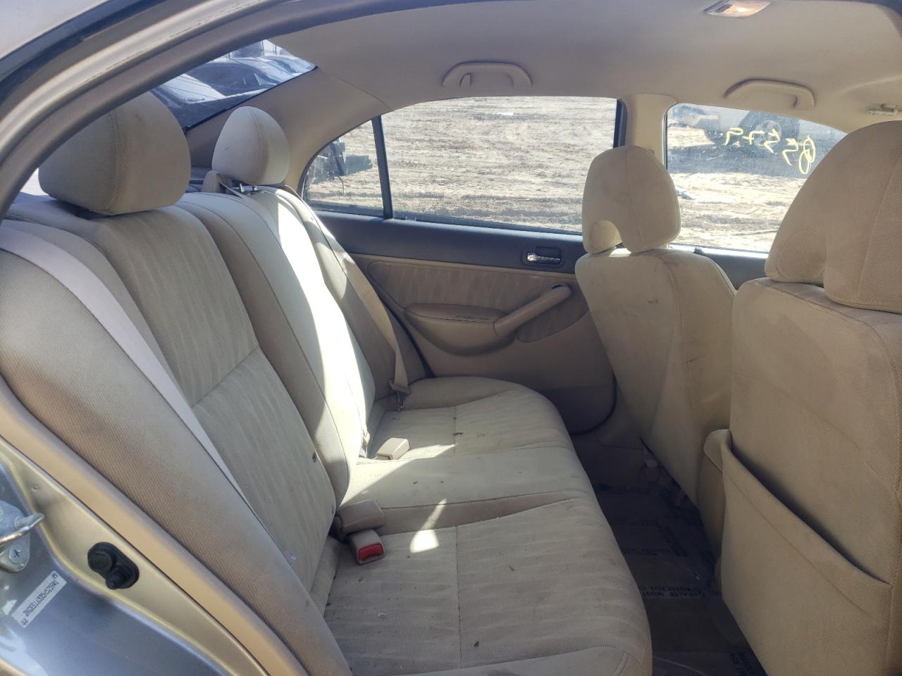 Photo 6 from auction – 2005 HONDA CIVIC LX with VIN 2HGES16535H525941
