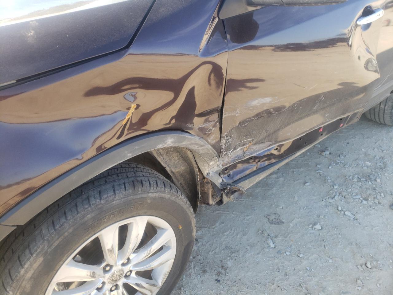 Photo 9 from auction – 2011 KIA SORENTO EX with VIN 5XYKU4A10BG032343