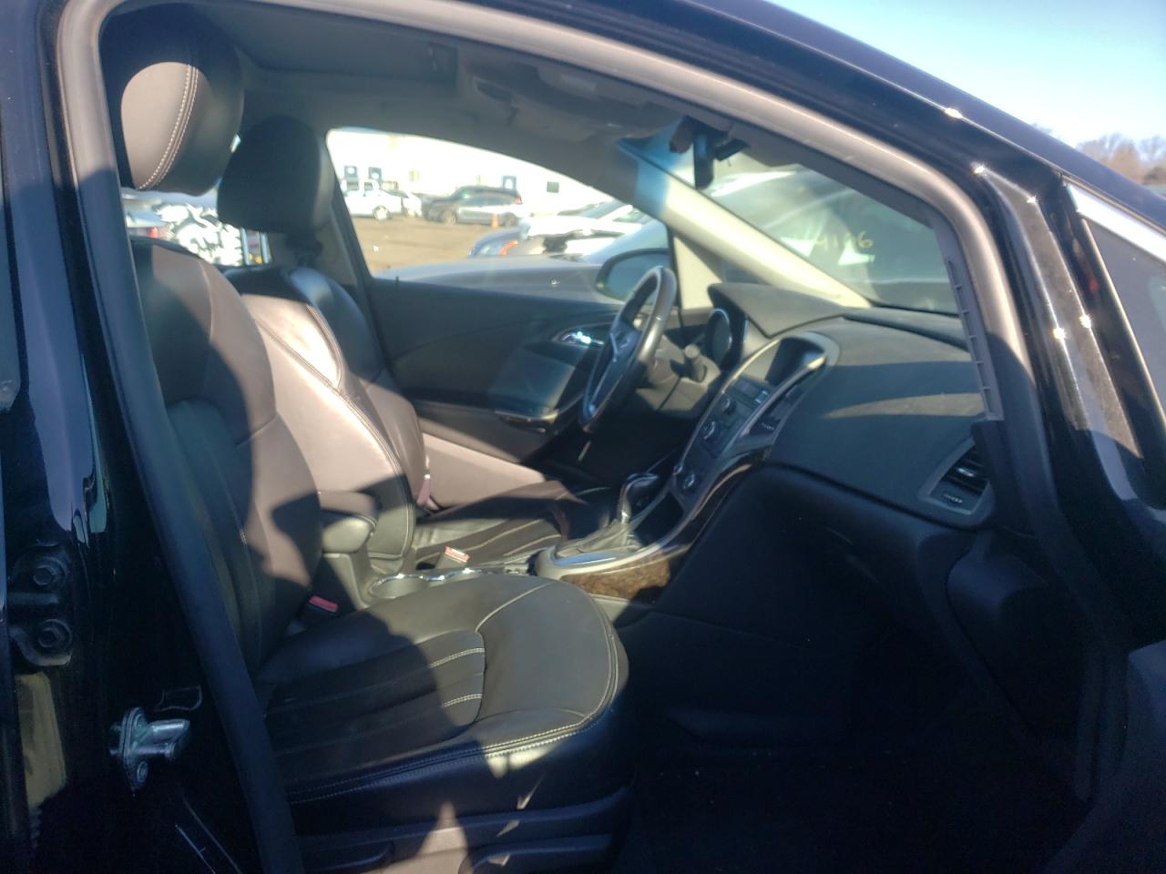 Photo 5 from auction – 2012 BUICK VERANO with VIN 1G4PS5SK9C4147852