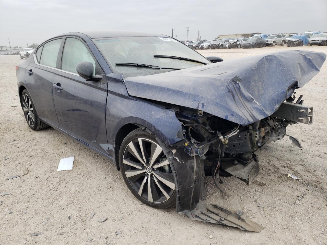 NISSAN ALTIMA SR 2019 with VIN 1N4BL4CV1KC109573 - Photo from auction