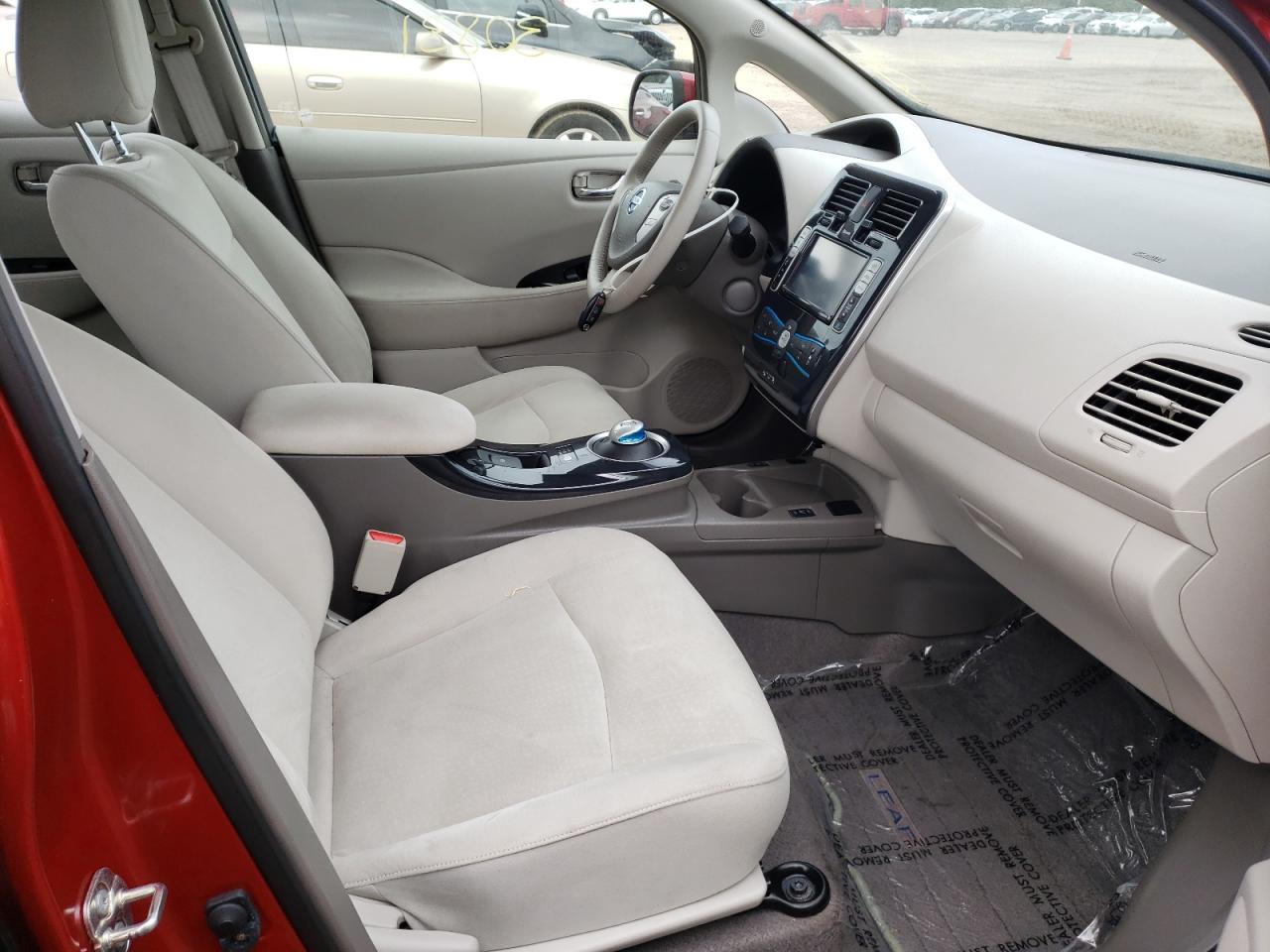 Photo 5 from auction – 2012 NISSAN LEAF SV with VIN JN1AZ0CP8CT022174