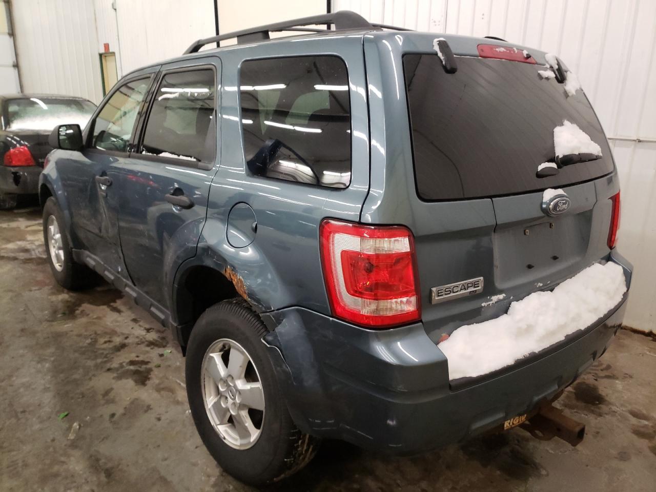 Photo 3 from auction – 2011 FORD ESCAPE XLT with VIN 1FMCU0D75BKC51740