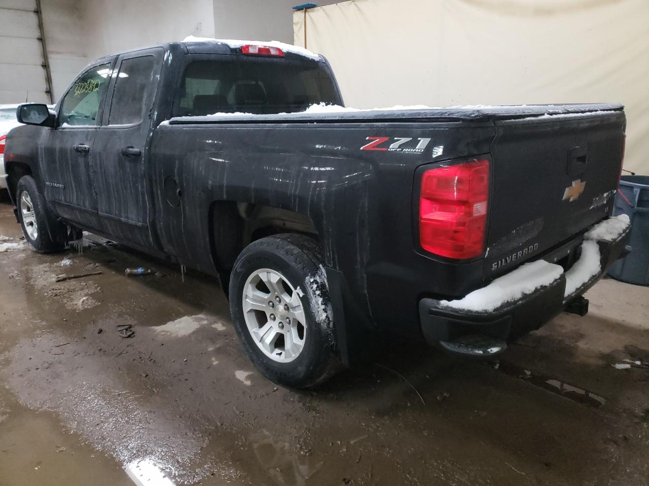 Photo 3 from auction – 2018 CHEVROLET SILVERADO with VIN 2GCVKREC6J1107244